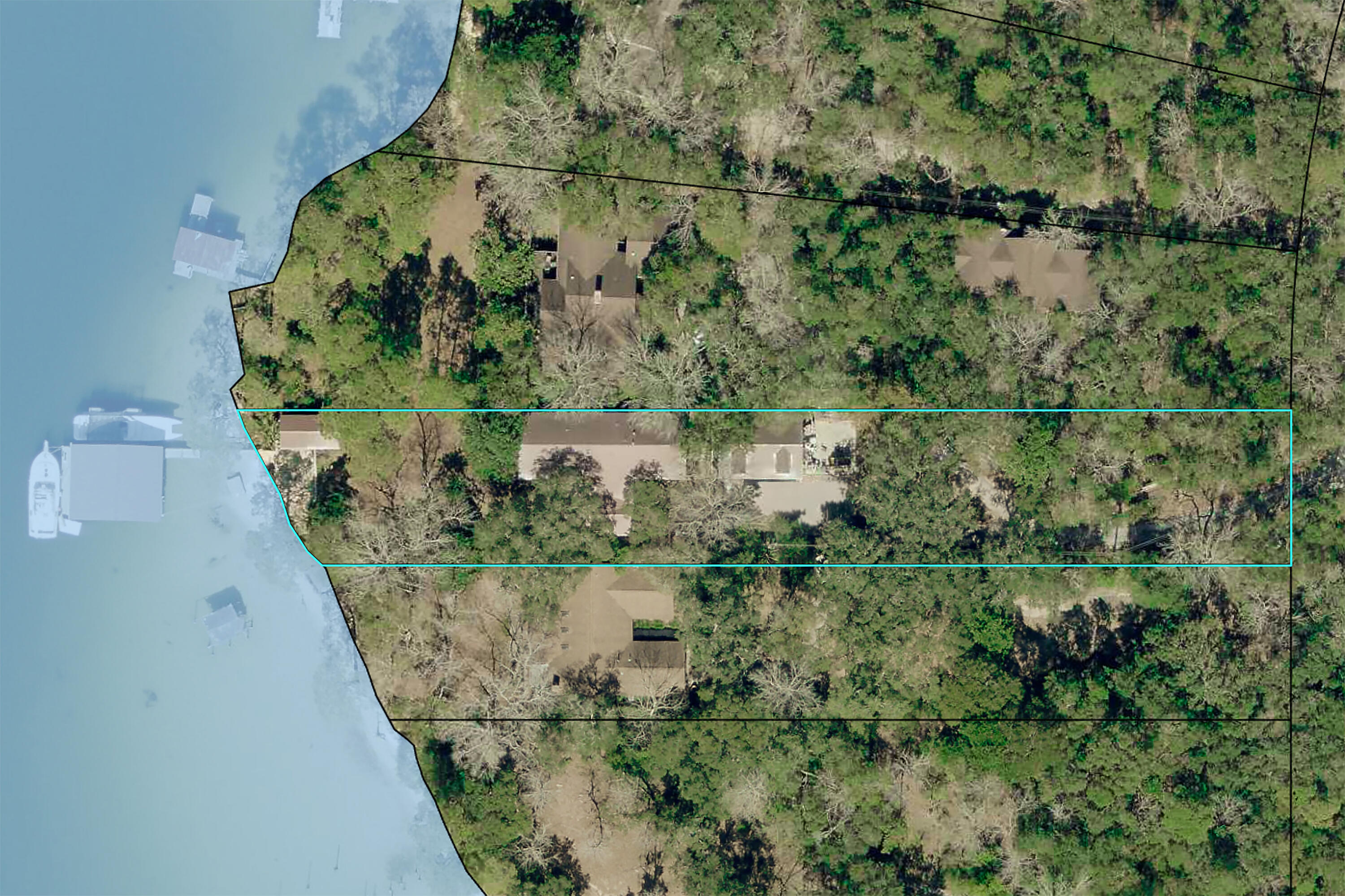 Poquito Bayou - Residential