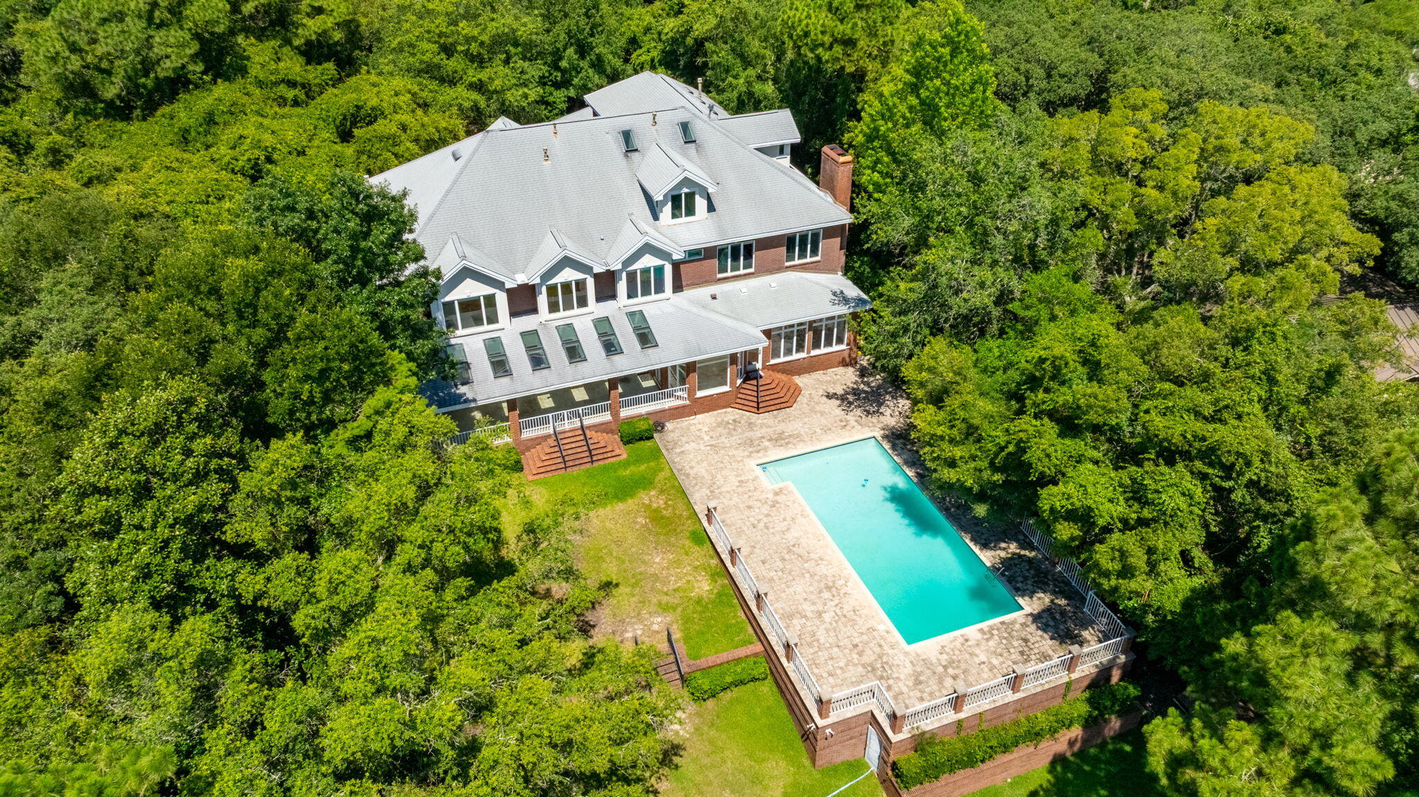 Poquito Bayou - Residential