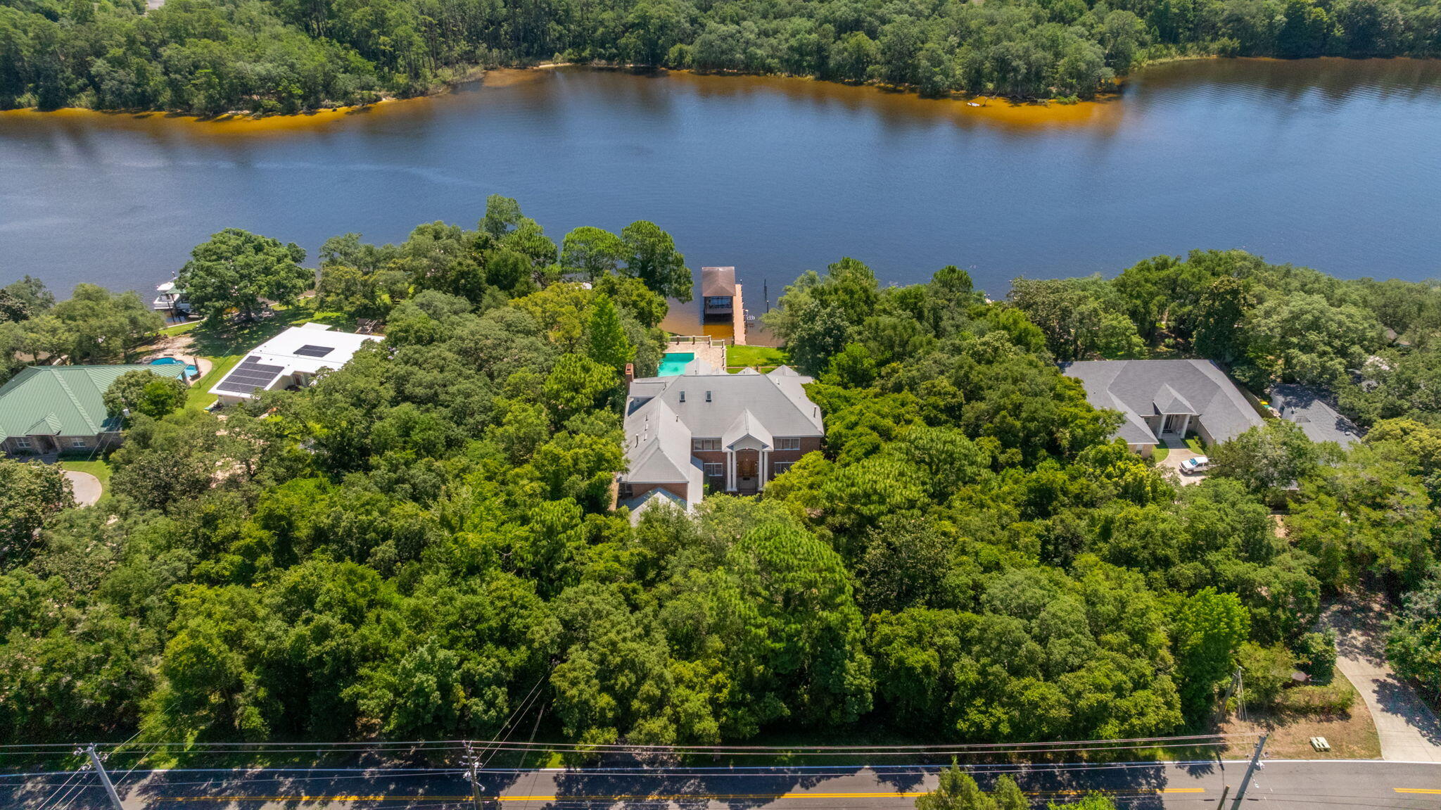 Poquito Bayou - Residential