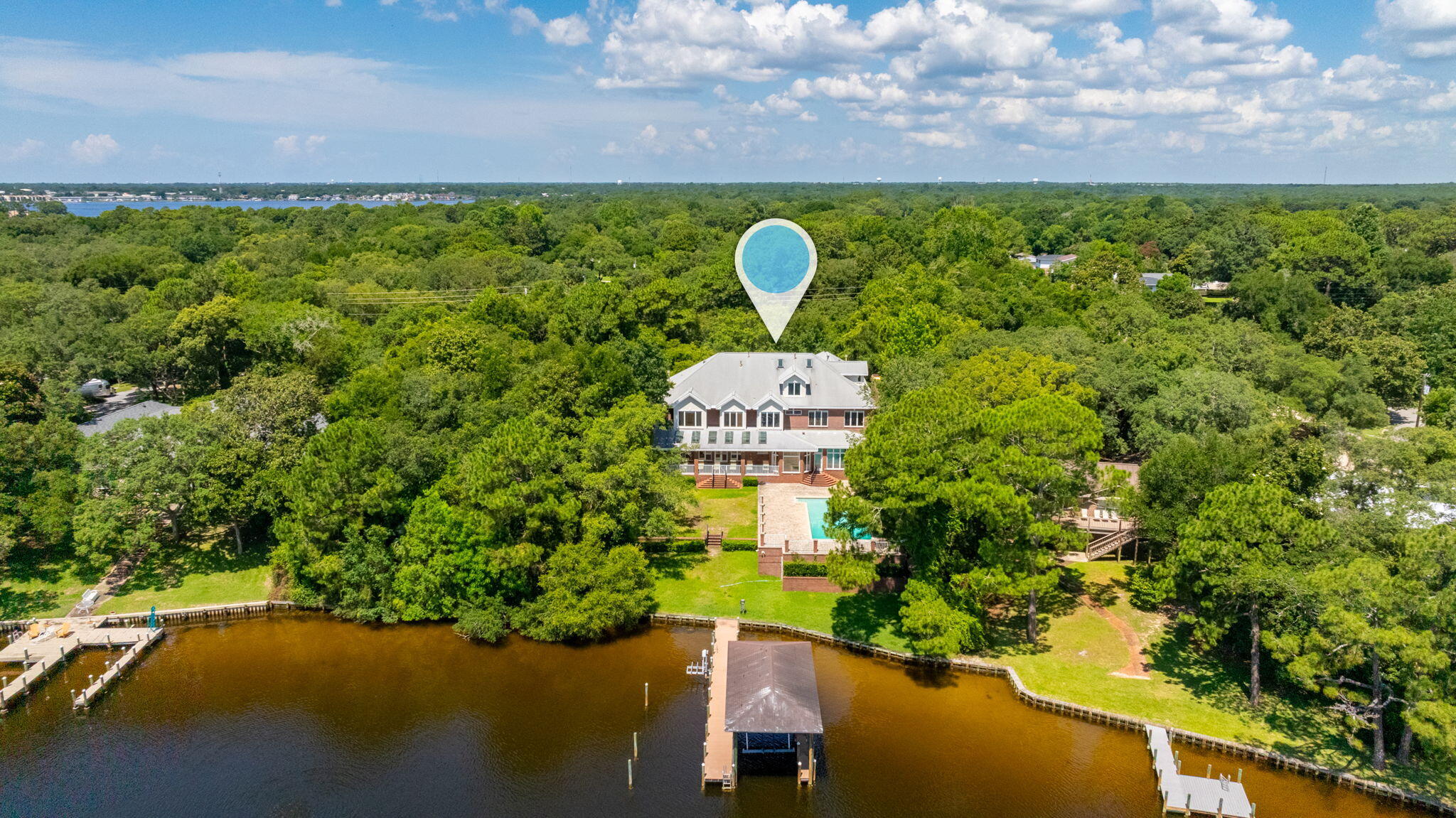 Poquito Bayou - Residential