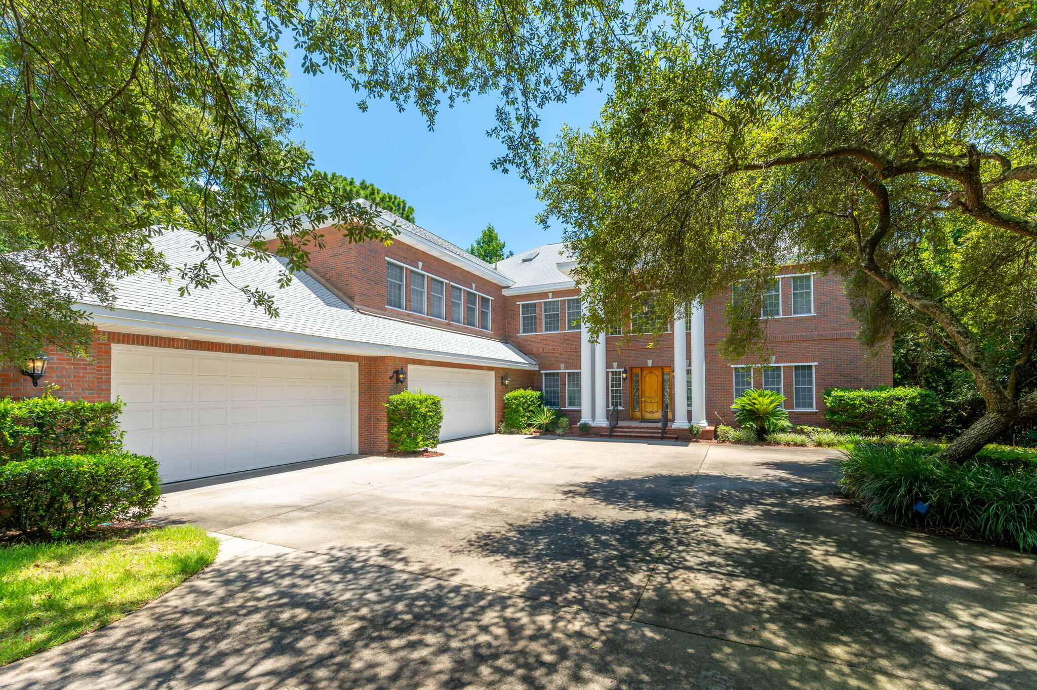 Poquito Bayou - Residential
