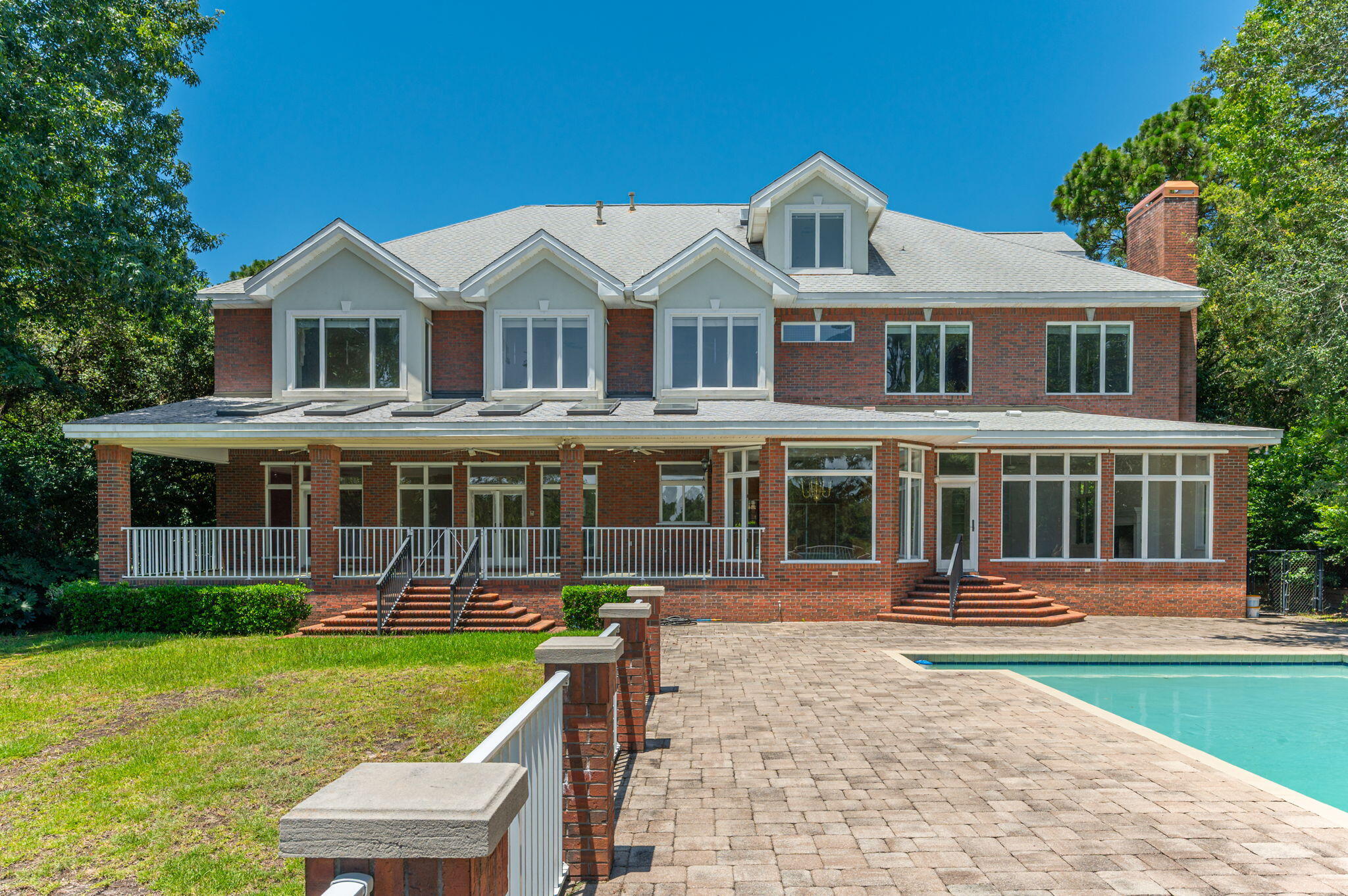 Poquito Bayou - Residential