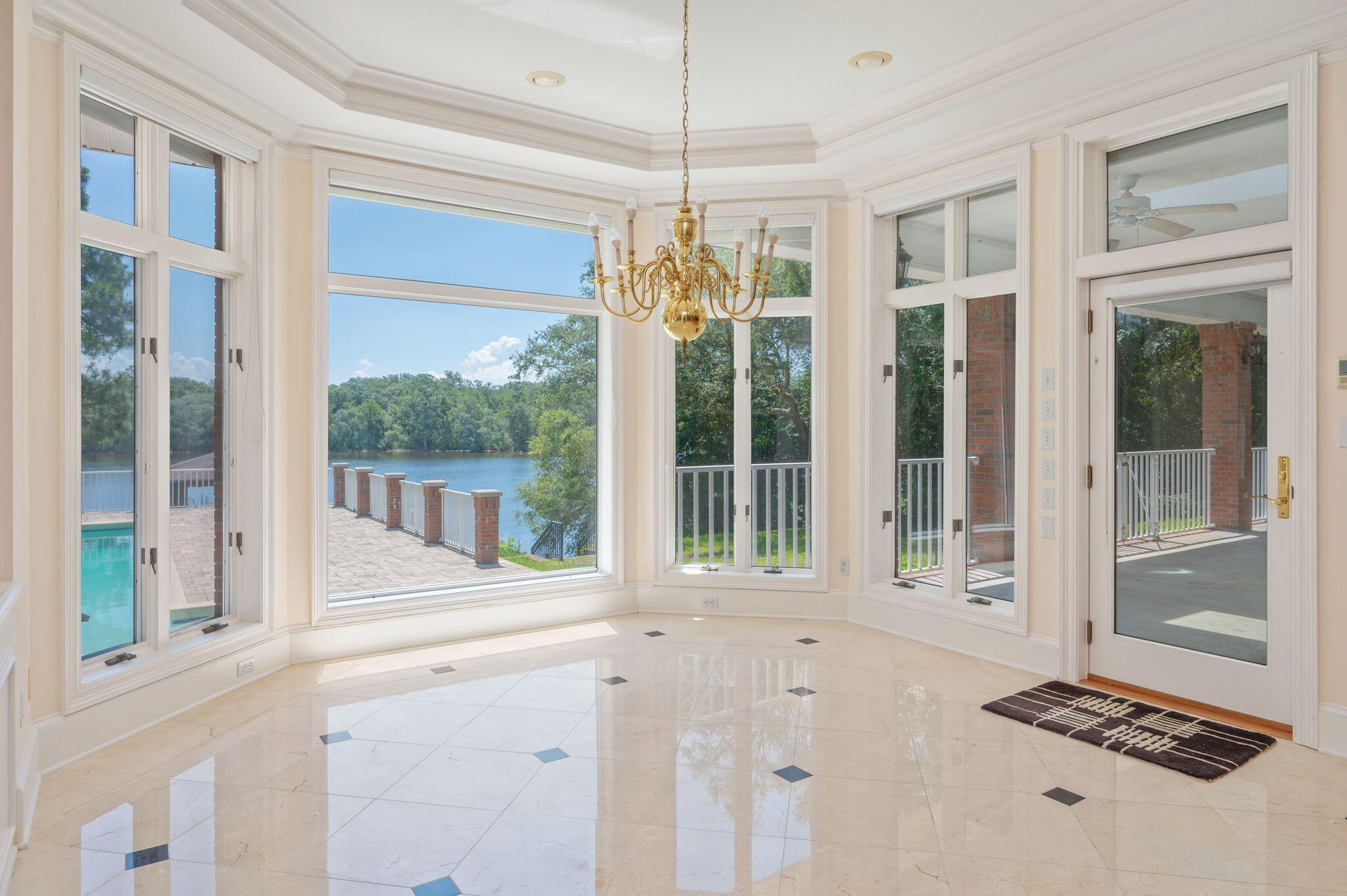 Poquito Bayou - Residential