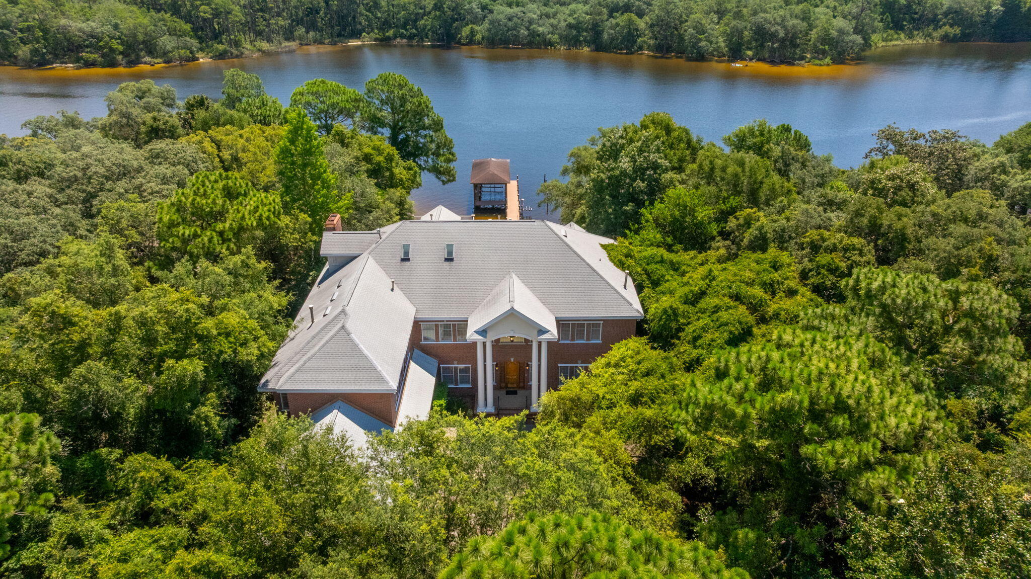 Poquito Bayou - Residential
