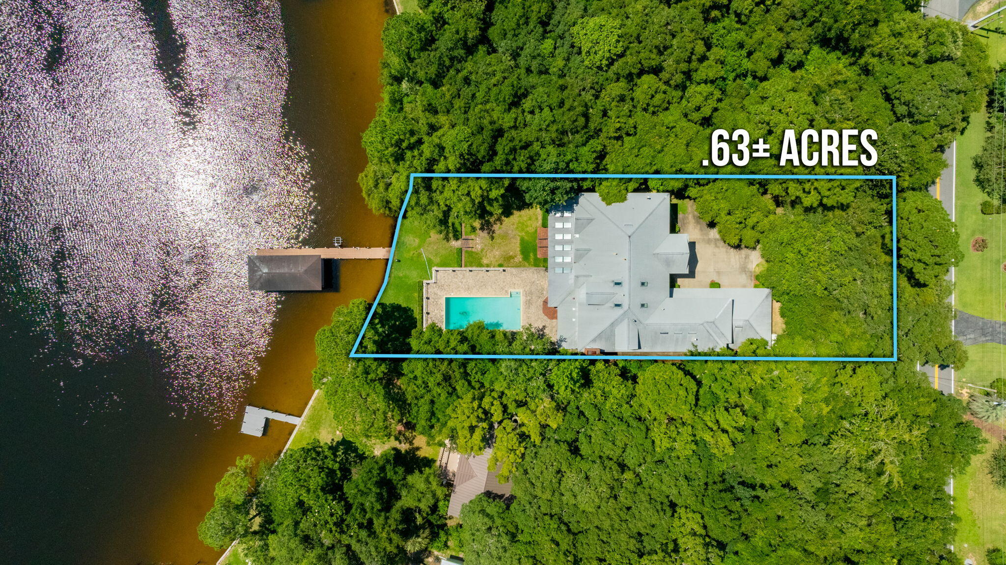 Poquito Bayou - Residential
