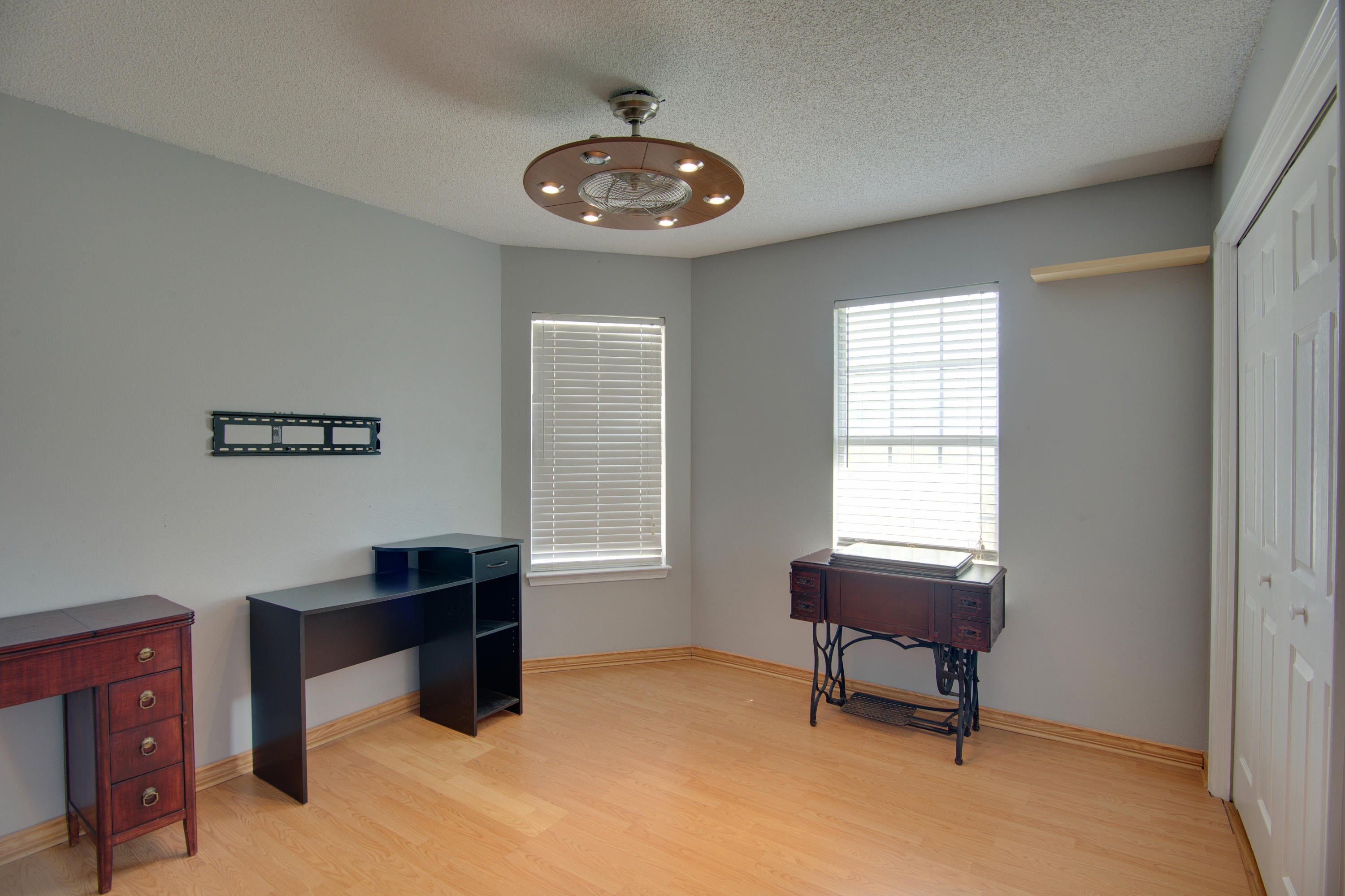 RIVER RUN ESTATES - Residential