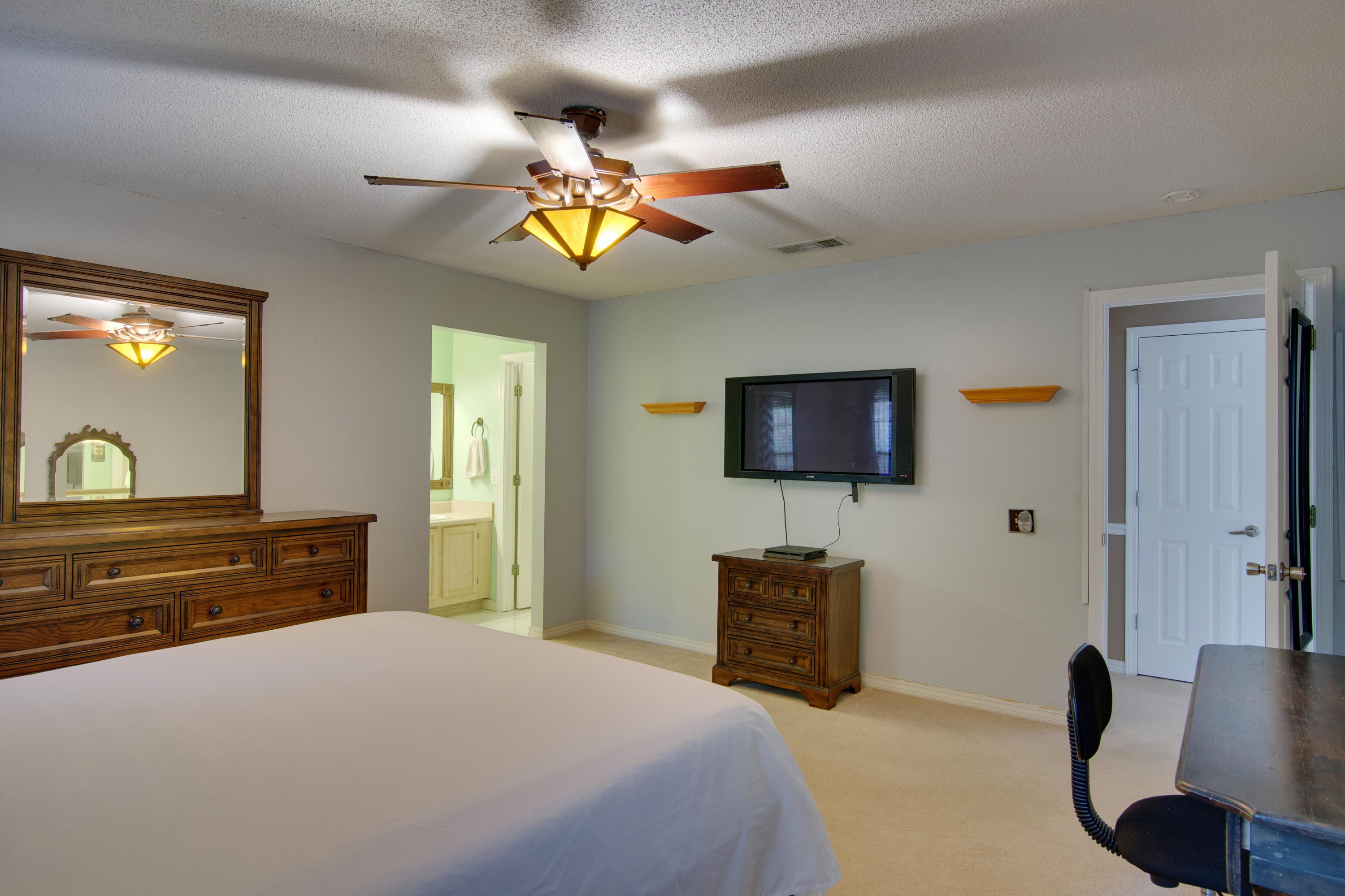 RIVER RUN ESTATES - Residential