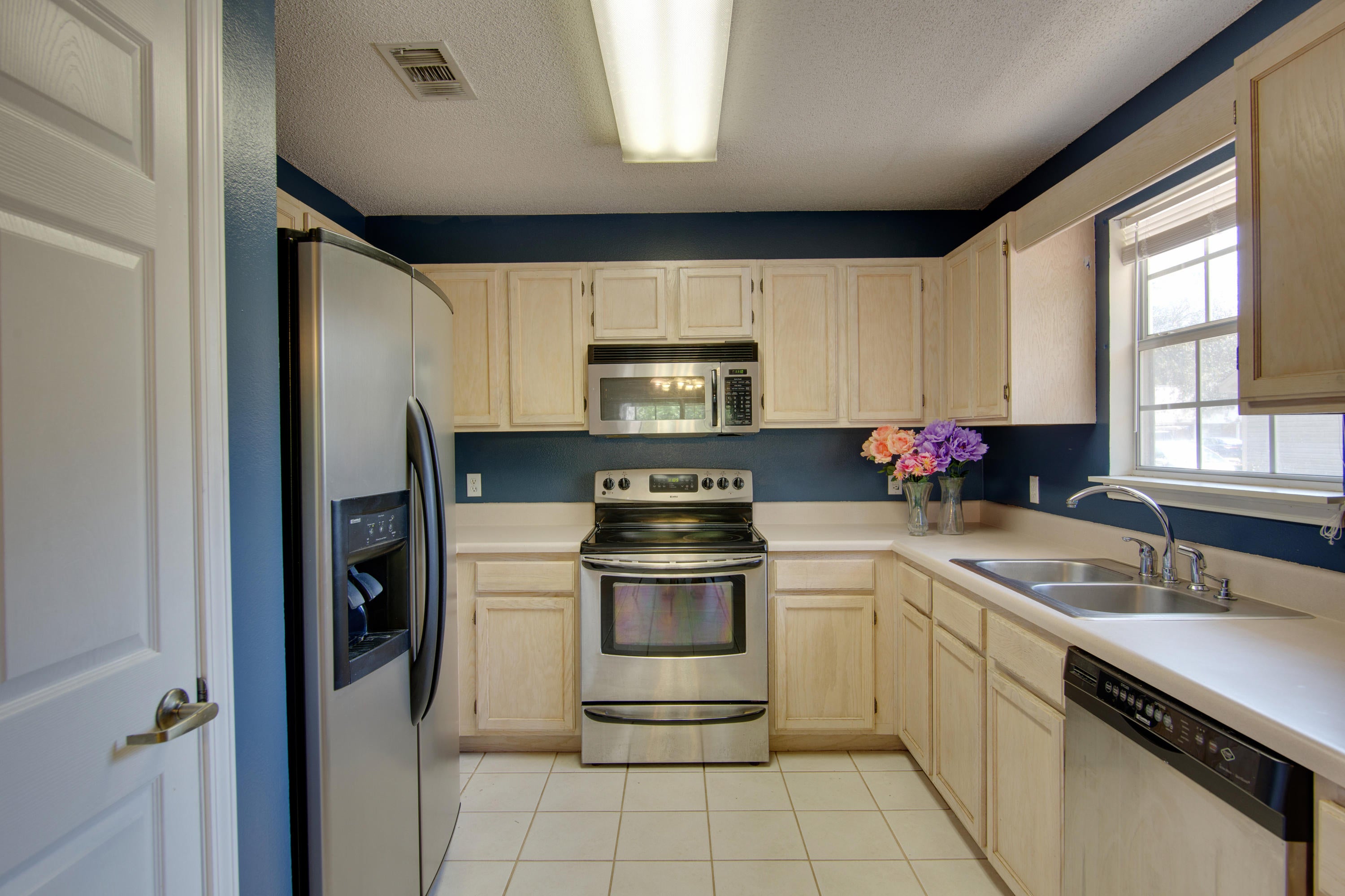 RIVER RUN ESTATES - Residential