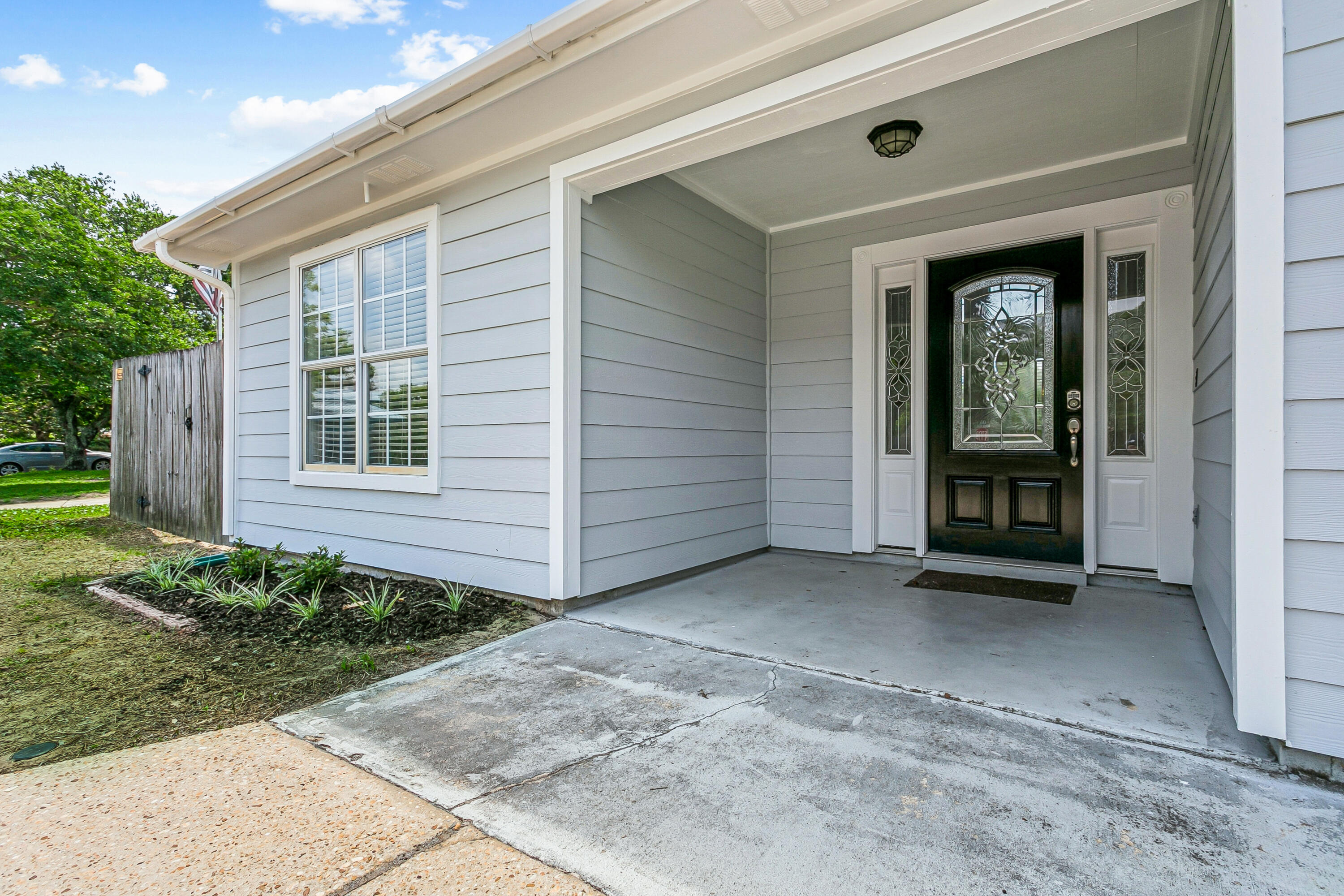 MEADOW WOODS - Residential