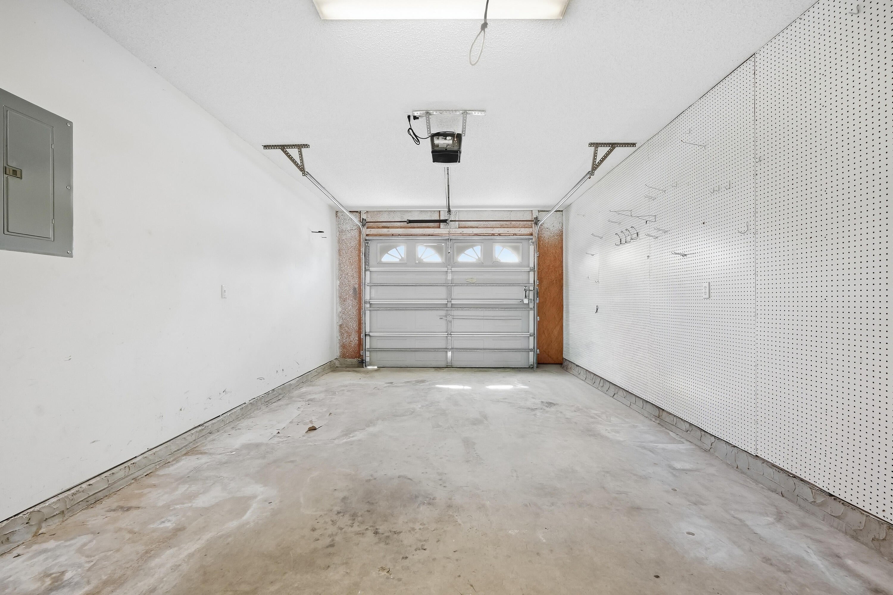 OLD TOWN PH 1 - Residential Lease