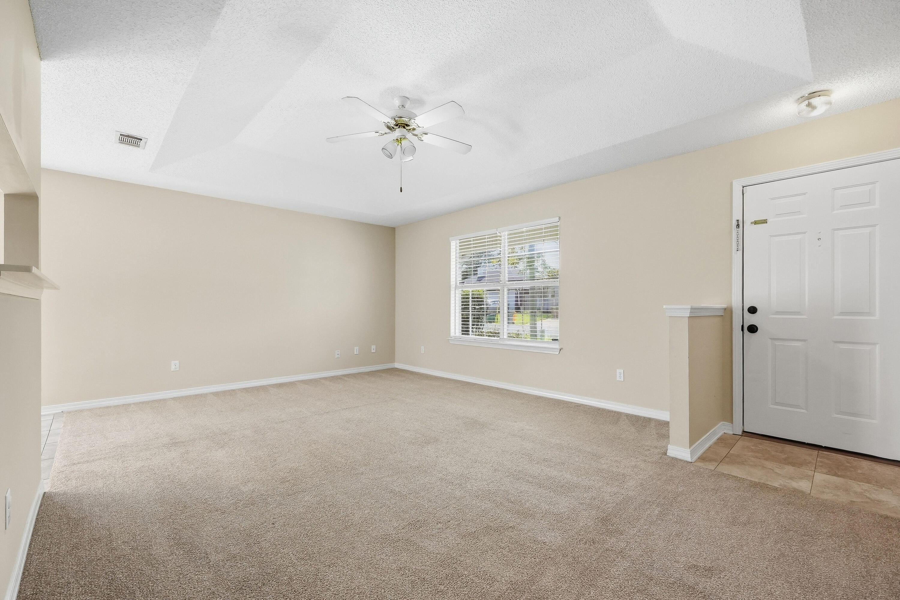 OLD TOWN PH 1 - Residential Lease
