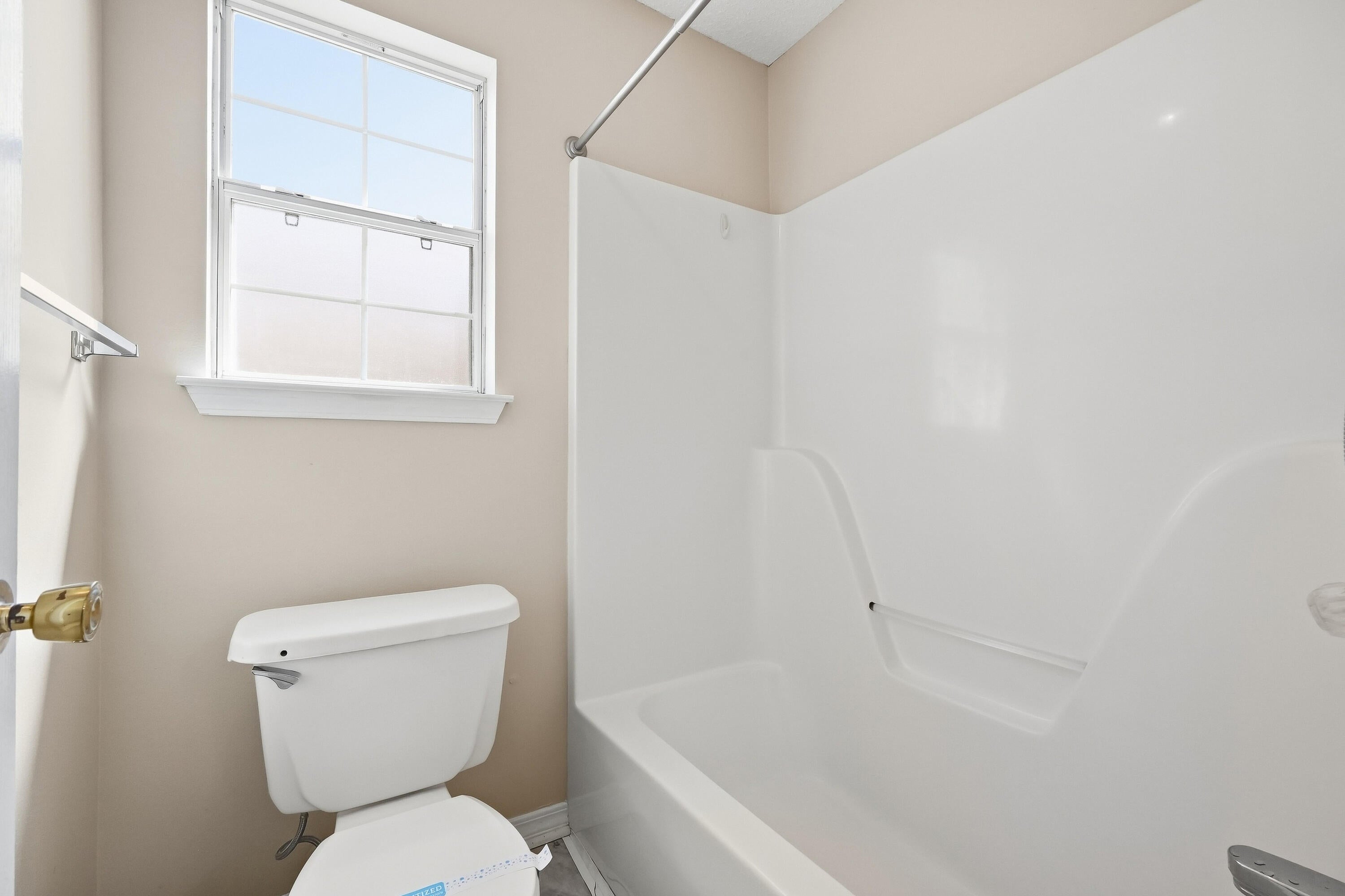 OLD TOWN PH 1 - Residential Lease