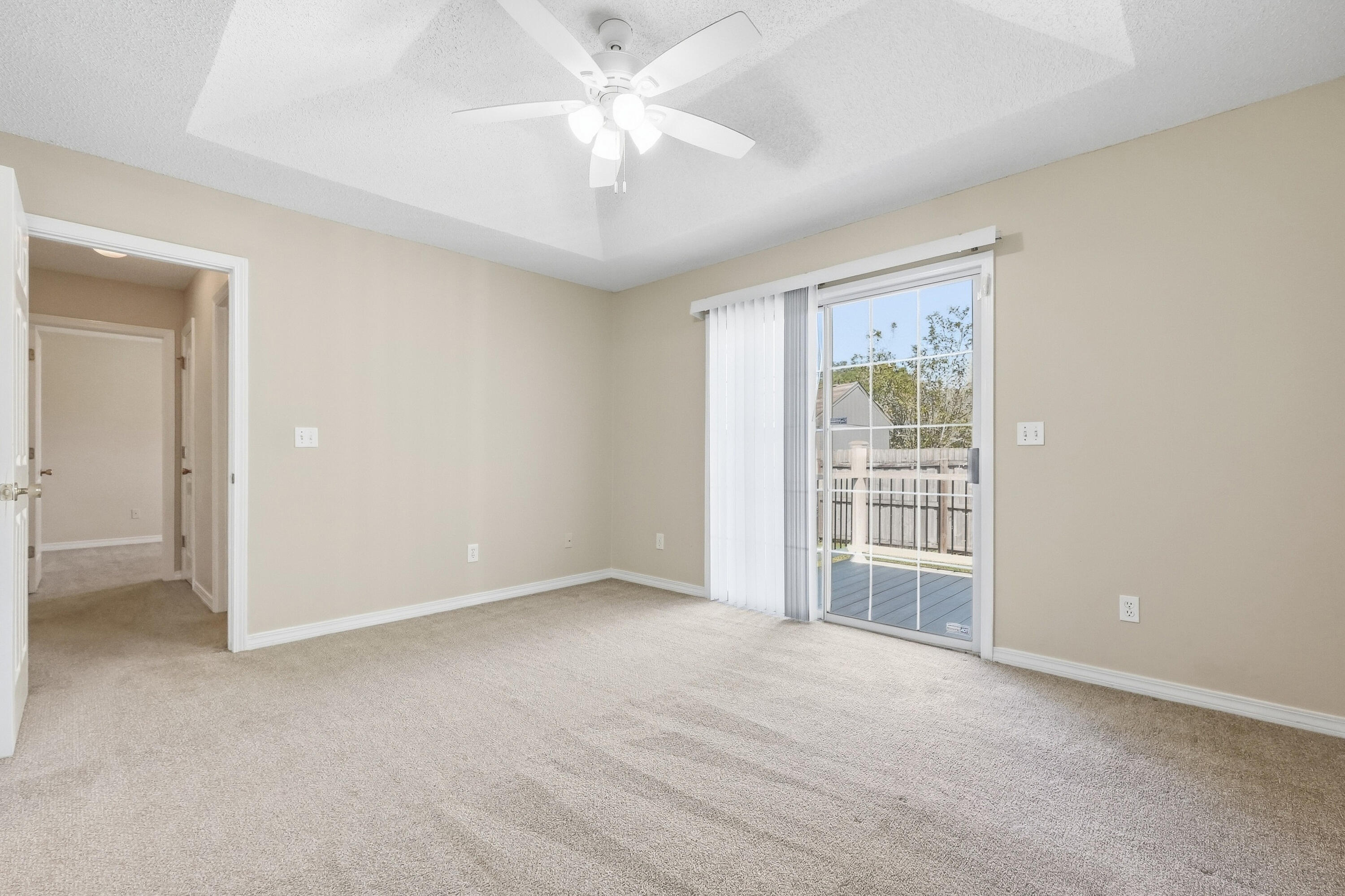 OLD TOWN PH 1 - Residential Lease