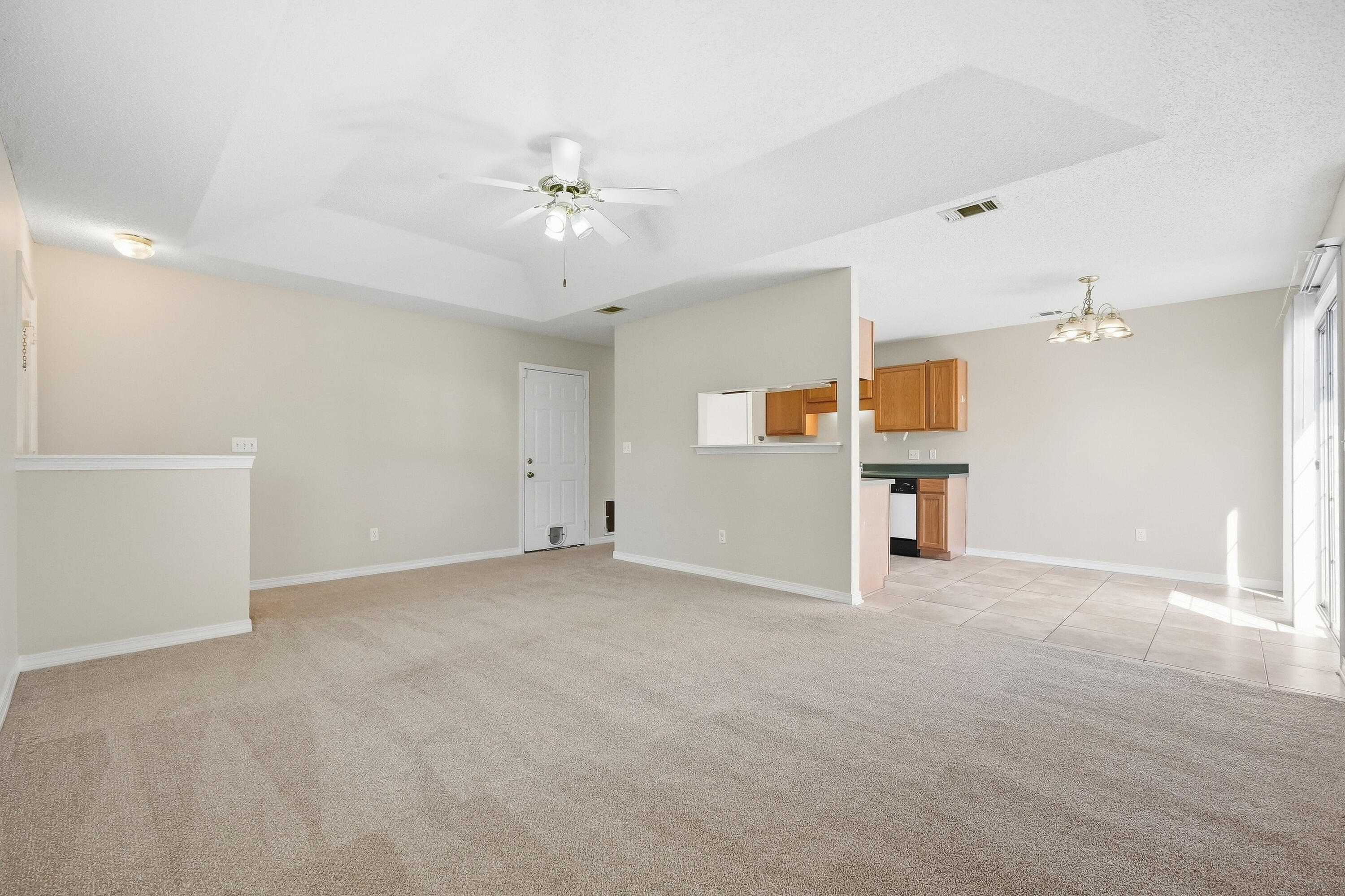 OLD TOWN PH 1 - Residential Lease