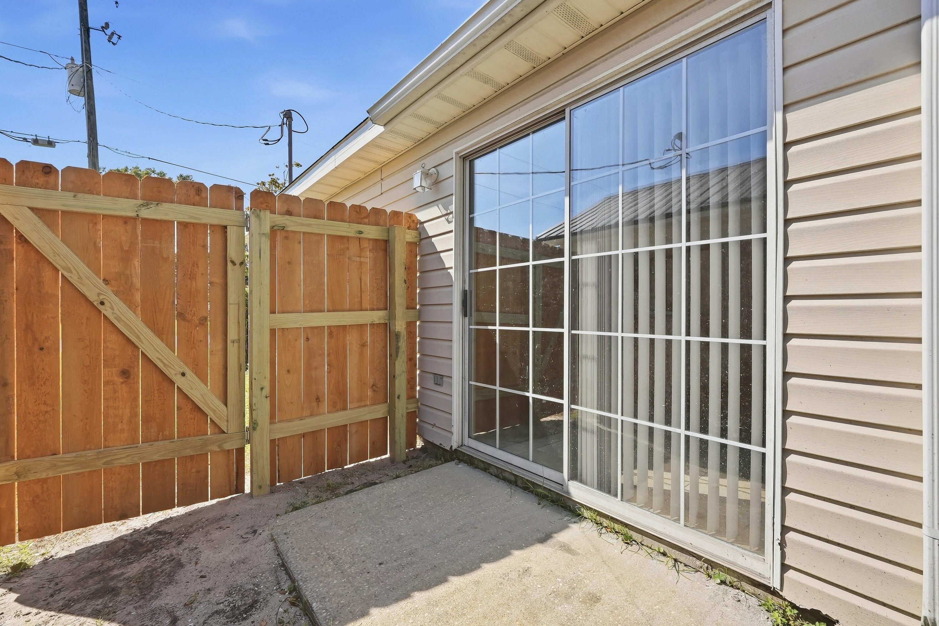OLD TOWN PH 1 - Residential Lease