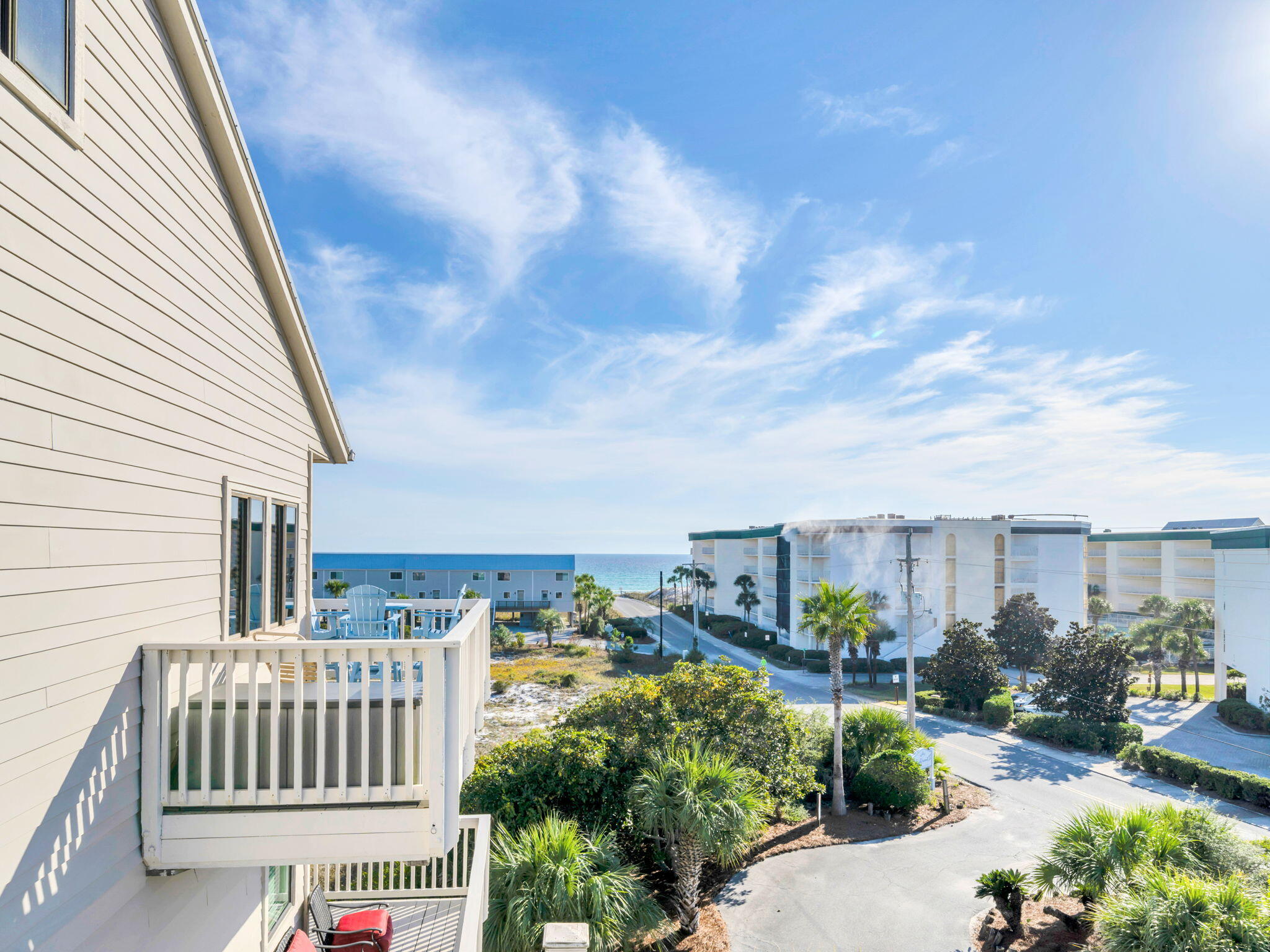 BEACHFRONT 2 PH 1 - Residential