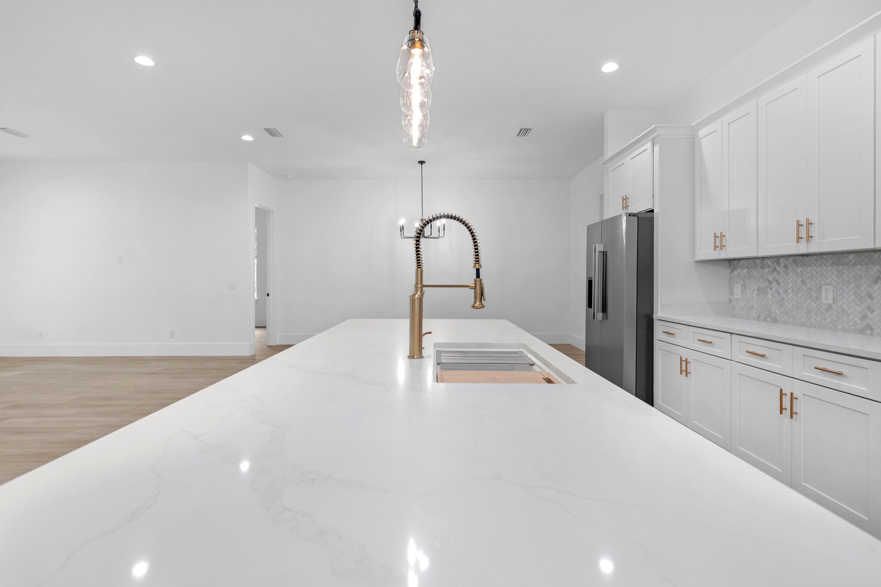 MAGNOLIA BAY ESTATES - Residential