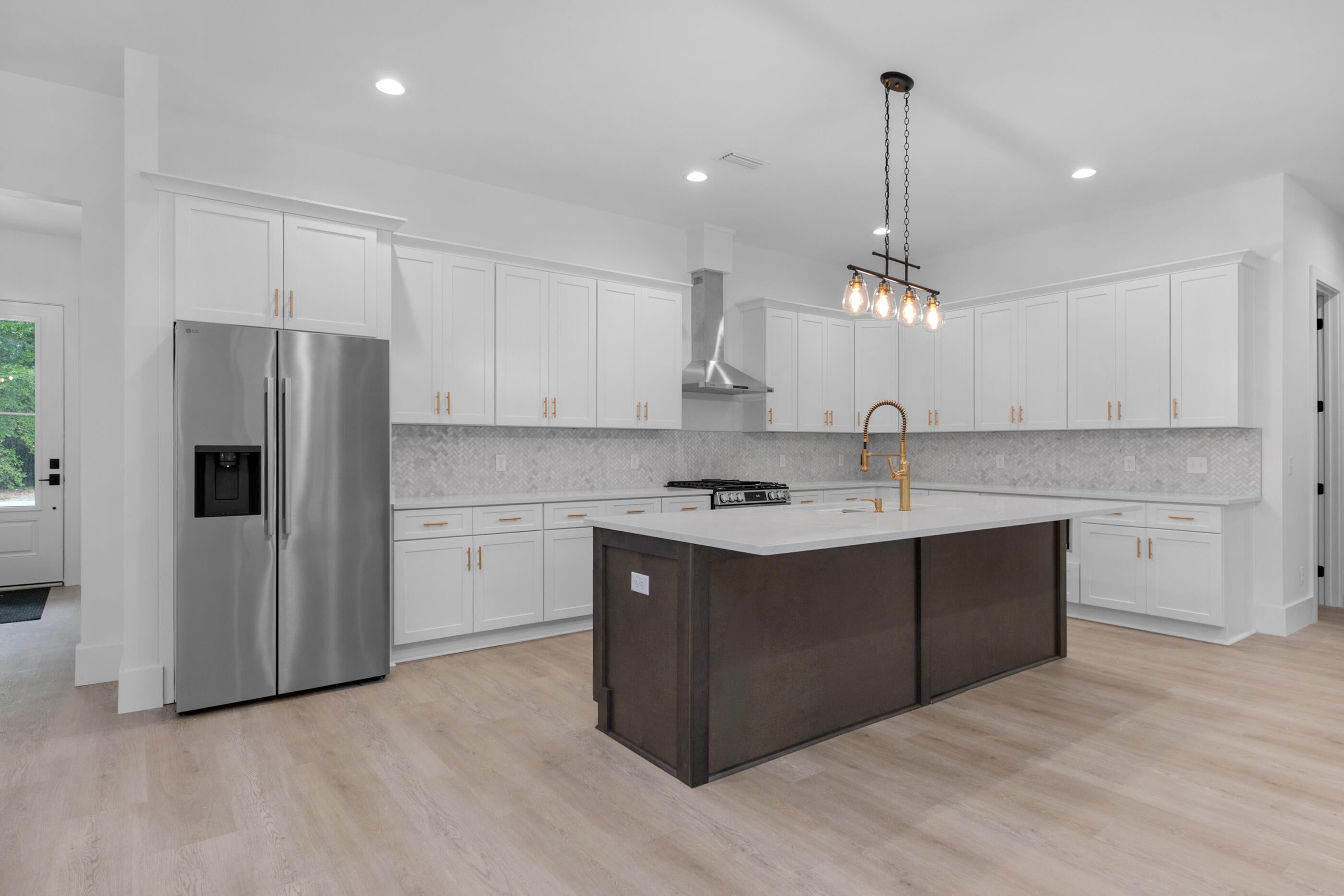 MAGNOLIA BAY ESTATES - Residential