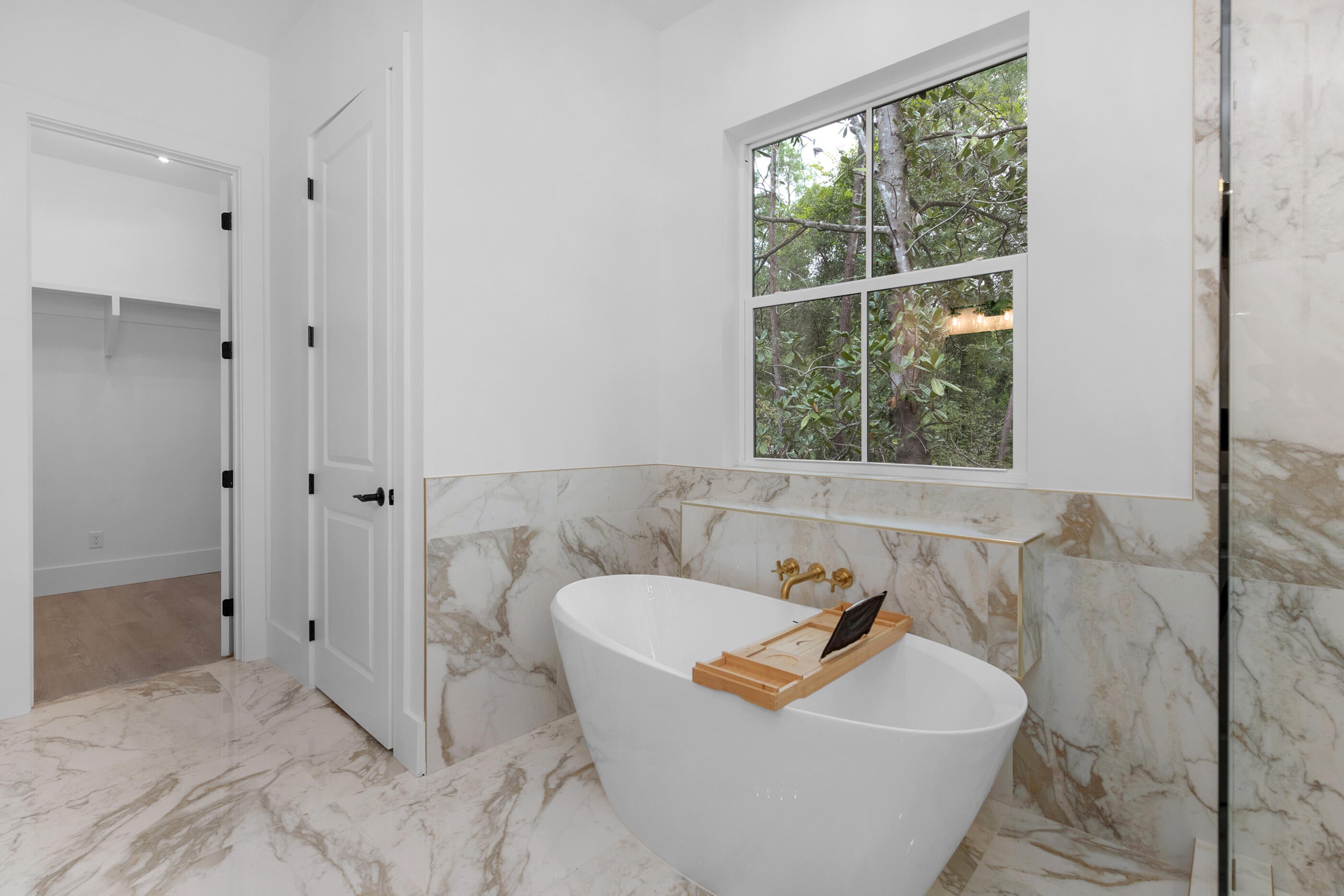 MAGNOLIA BAY ESTATES - Residential