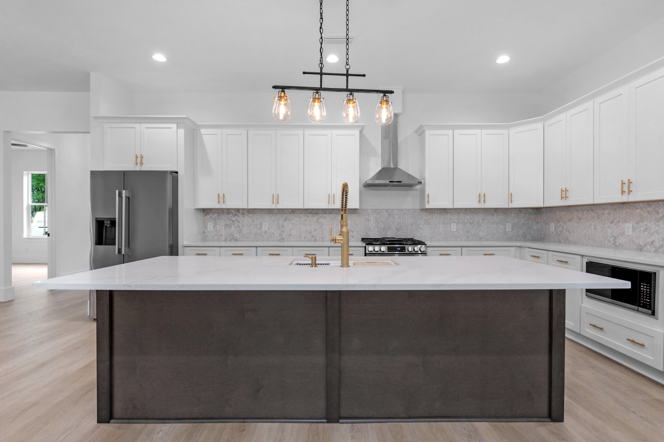 MAGNOLIA BAY ESTATES - Residential