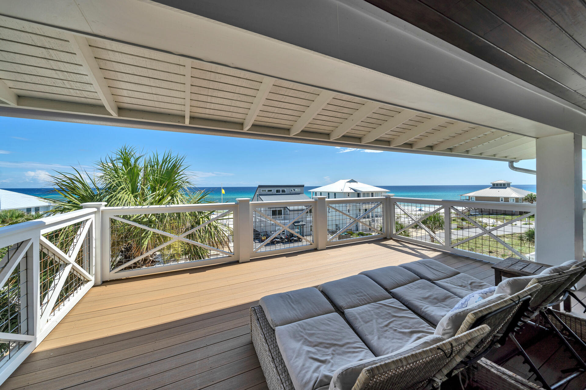 GULF TRACE 1 - Residential
