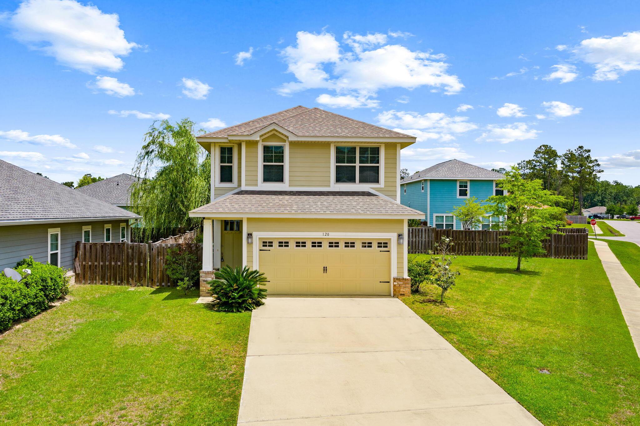 CAPTURE YOUR NEW FOUND CONVENIENT LOCATION! Imagine living within HALF A MILE of PUBLIX, ACE HARDWARE, and OTHER SHOPS in FREEPORT. At 120 BRANDYWINE ROAD, you can have just that.  But that's not all! The house is located on a CORNER LOT with PLENTY OF DRIVEWAY SPACE to park your cars!

Feel like TAKING A SWIM or just SITTING BY THE POOL? Head on over to the CLUBHOUSE POOL. Perhaps you want to just get a workout instead, you can do that at the CLUBHOUSE GYM.

Once inside, the house features 4 BEDROOMS, 2 BATHS, and 1 HALF BATH along with a TWO CAR GARAGE. The first floor features a COMMON LIVING AREA along with a DINING AREA and the KITCHEN. The kitchen features GRANITE COUNTERTOPS, GLASSTOP STOVE, and ATTACHED MICROWAVE. STORE MORE KITCHEN ITEMS with the FIVE SHELF PANTRY.  For additional storage, there is available space in the stairwell. ENJOY YOUR MORNING COFFEE in the backyard with the OPEN PATIO by the fence.

Once upstairs, you can find FOUR BEDROOMS with one MASTER BEDROOM and MASTER BATHROOM.
In the MASTER BEDROOM, you can find RAISED CEILINGS and just under 200 square feet (approximately) of space. The MASTER BATHROOM features a WALK-IN SHOWER, DOUBLE VANITIES, and WALK-IN CLOSET. Also, on the second floor, the LAUNDRY ROOM and the SECOND BATHROOM are located BETWEEN THE BEDROOMS.

All measurements are approximate, please verify this and all pertinent information if important.

Come see this property today! CAPTURE YOUR NEW FOUND CONVENIENT LOCATION!