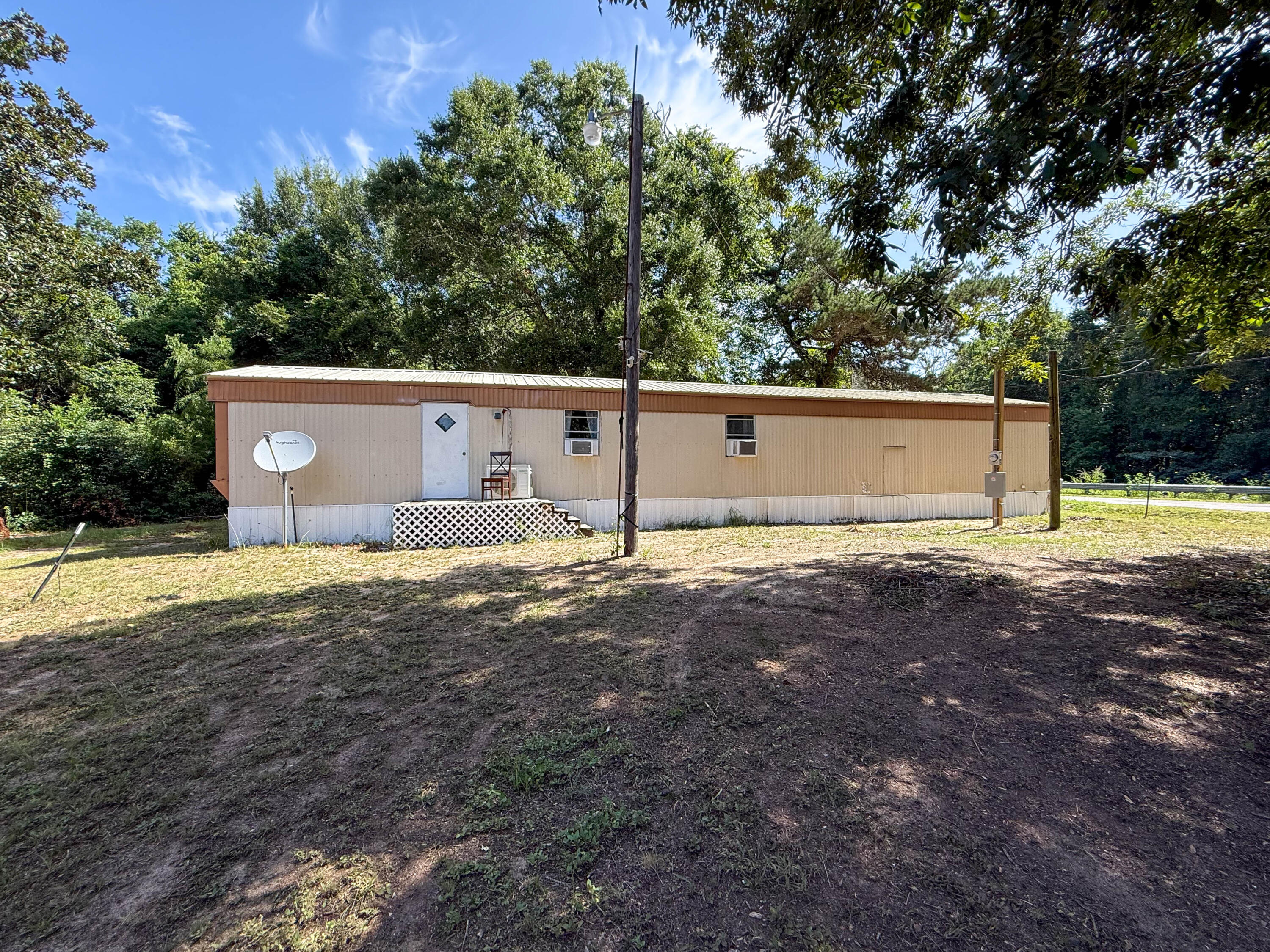 FLORIDATOWN HEIGHTS LTS 7 THRU 15 INCL BLK 26 AS DES IN OR 4066 PG 1821 - Residential