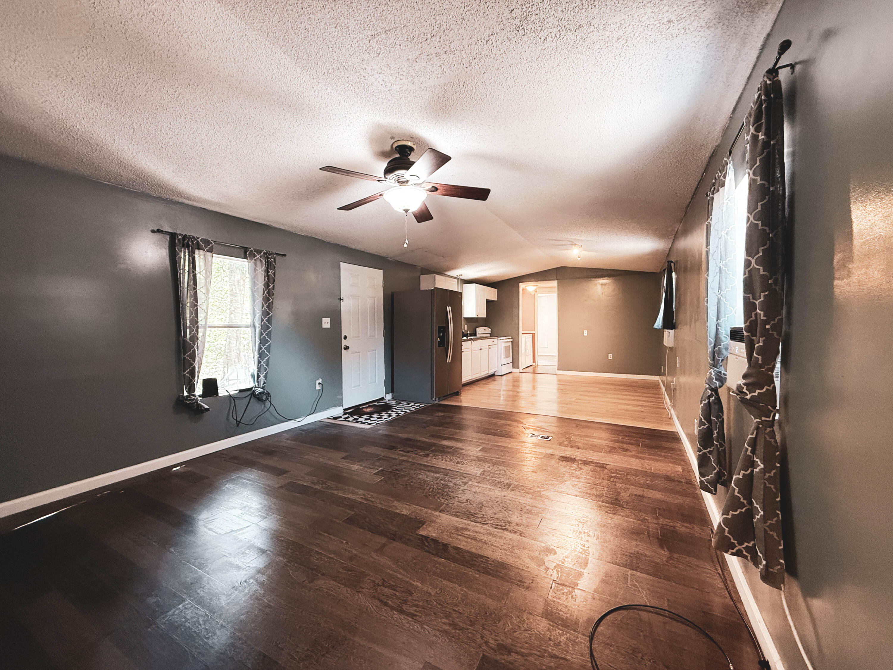 FLORIDATOWN HEIGHTS LTS 7 THRU 15 INCL BLK 26 AS DES IN OR 4066 PG 1821 - Residential