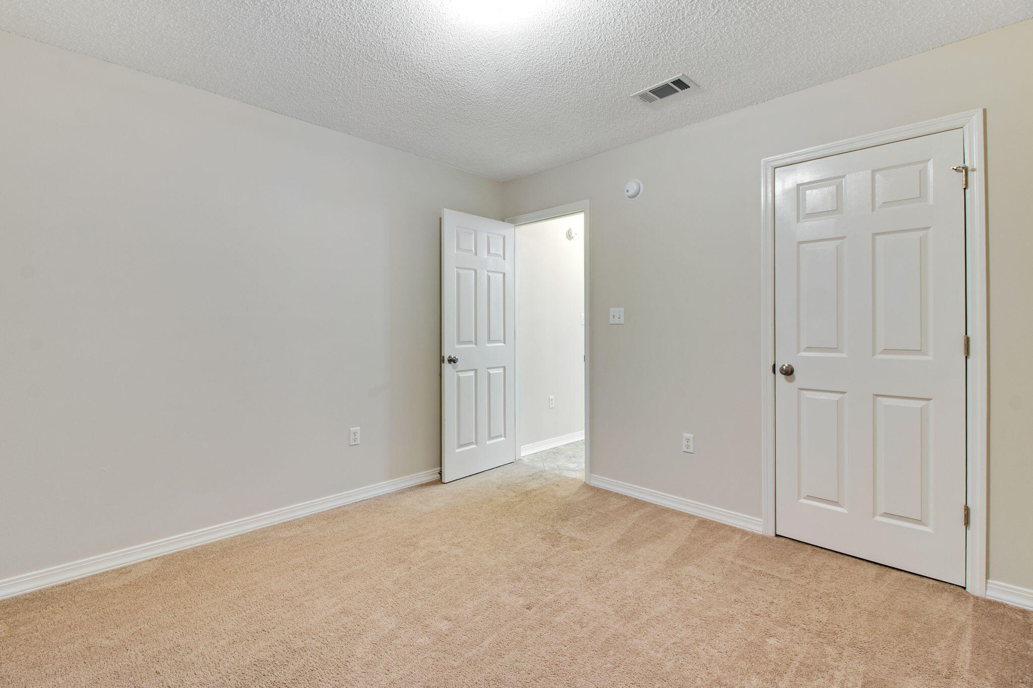 SUNSAIL S/D - Residential Lease