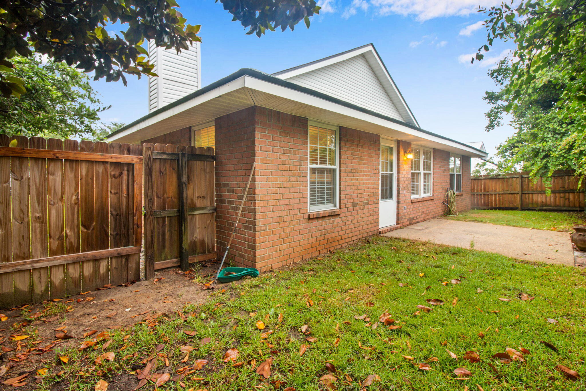 SUNSAIL S/D - Residential Lease