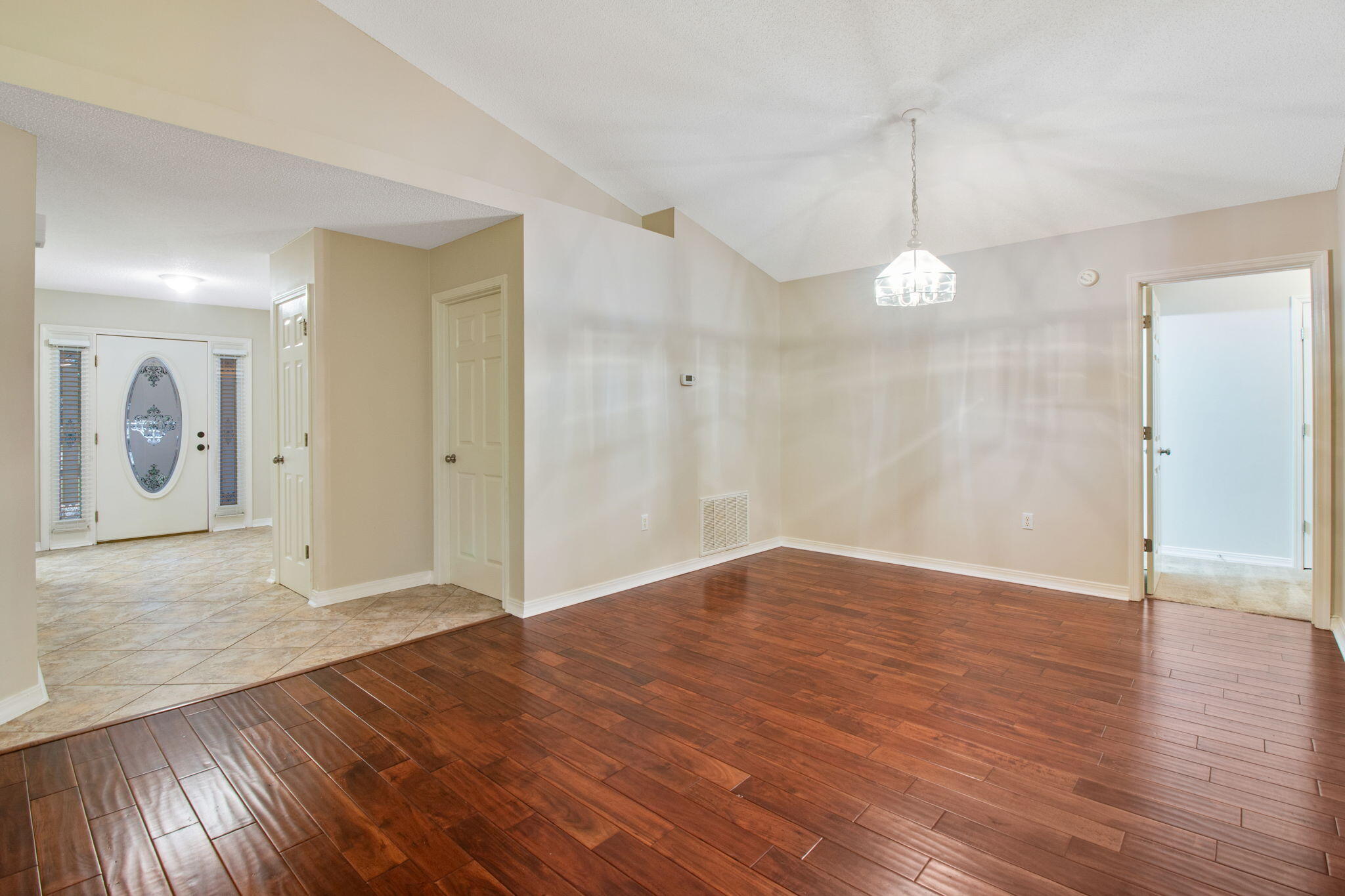 SUNSAIL S/D - Residential Lease