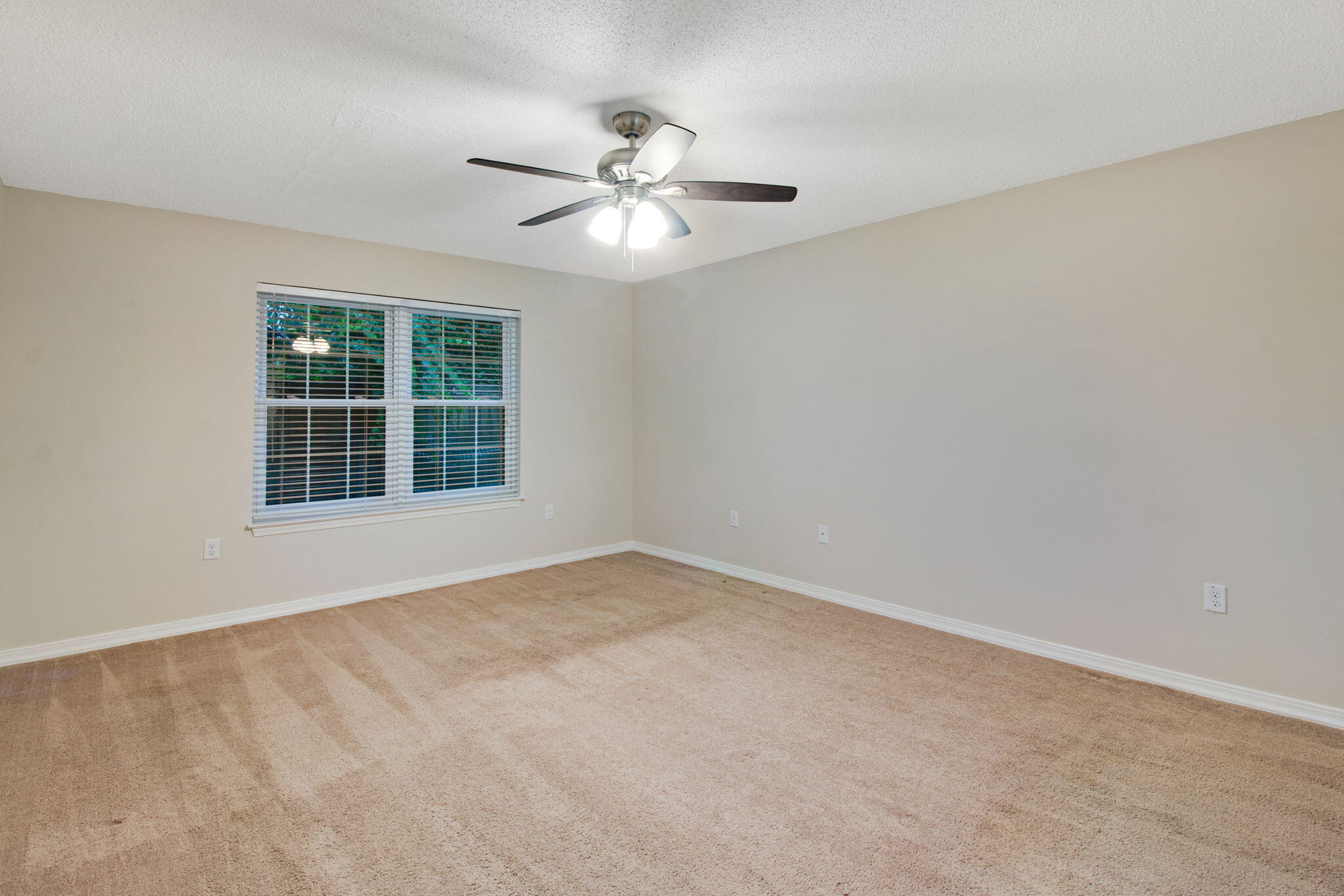 SUNSAIL S/D - Residential Lease