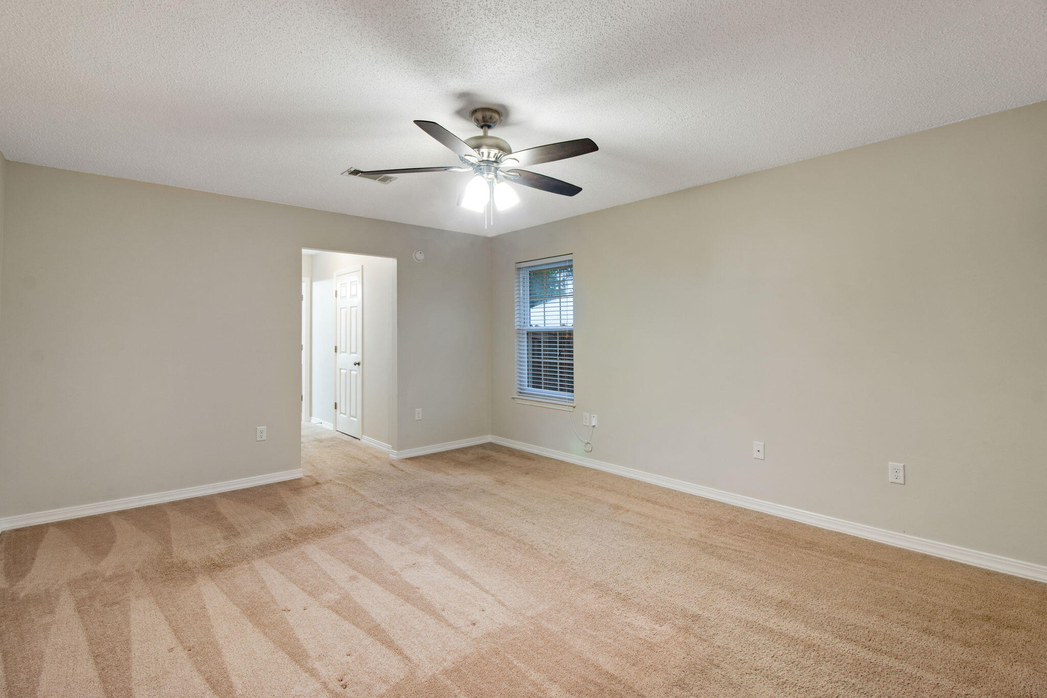 SUNSAIL S/D - Residential Lease
