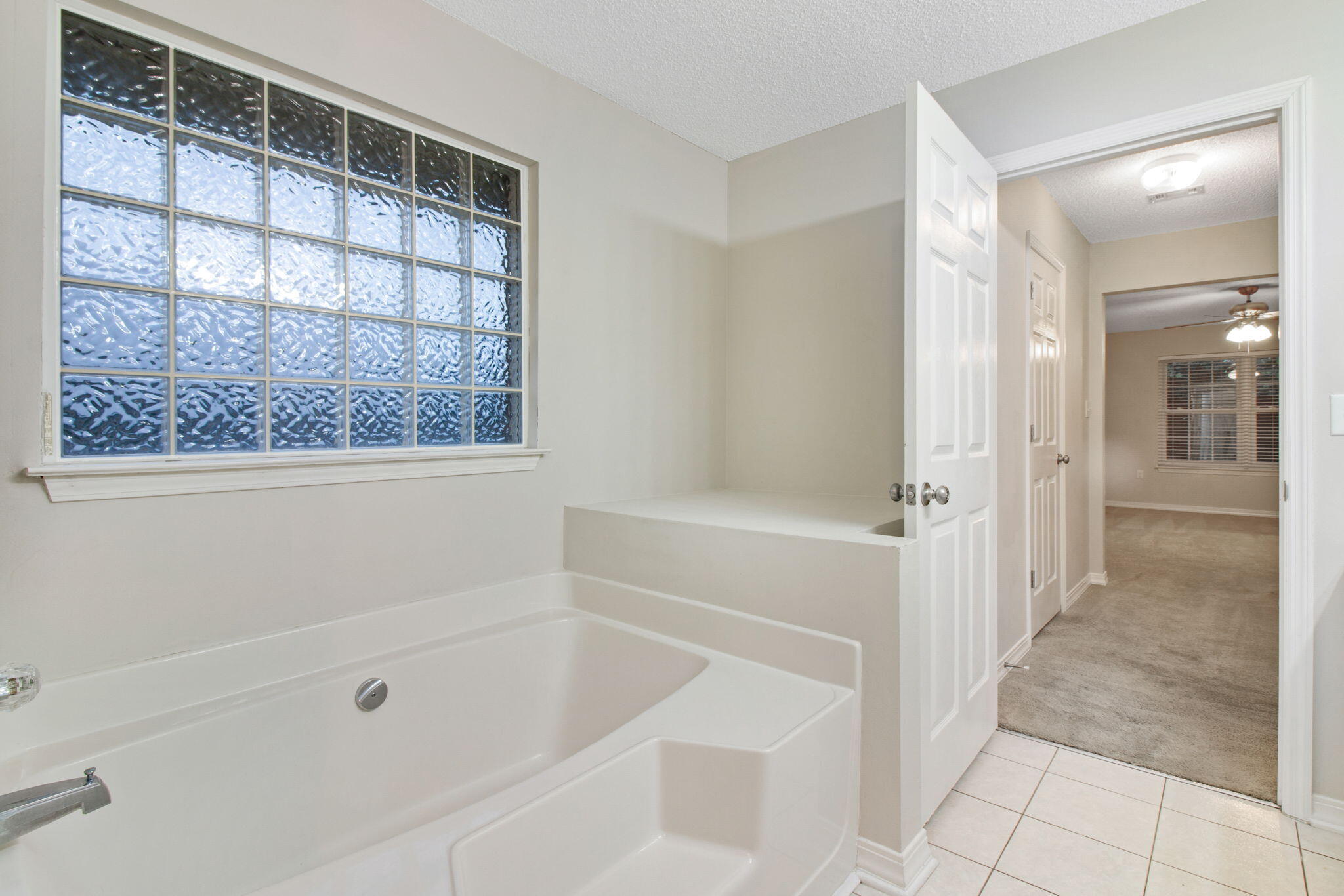 SUNSAIL S/D - Residential Lease