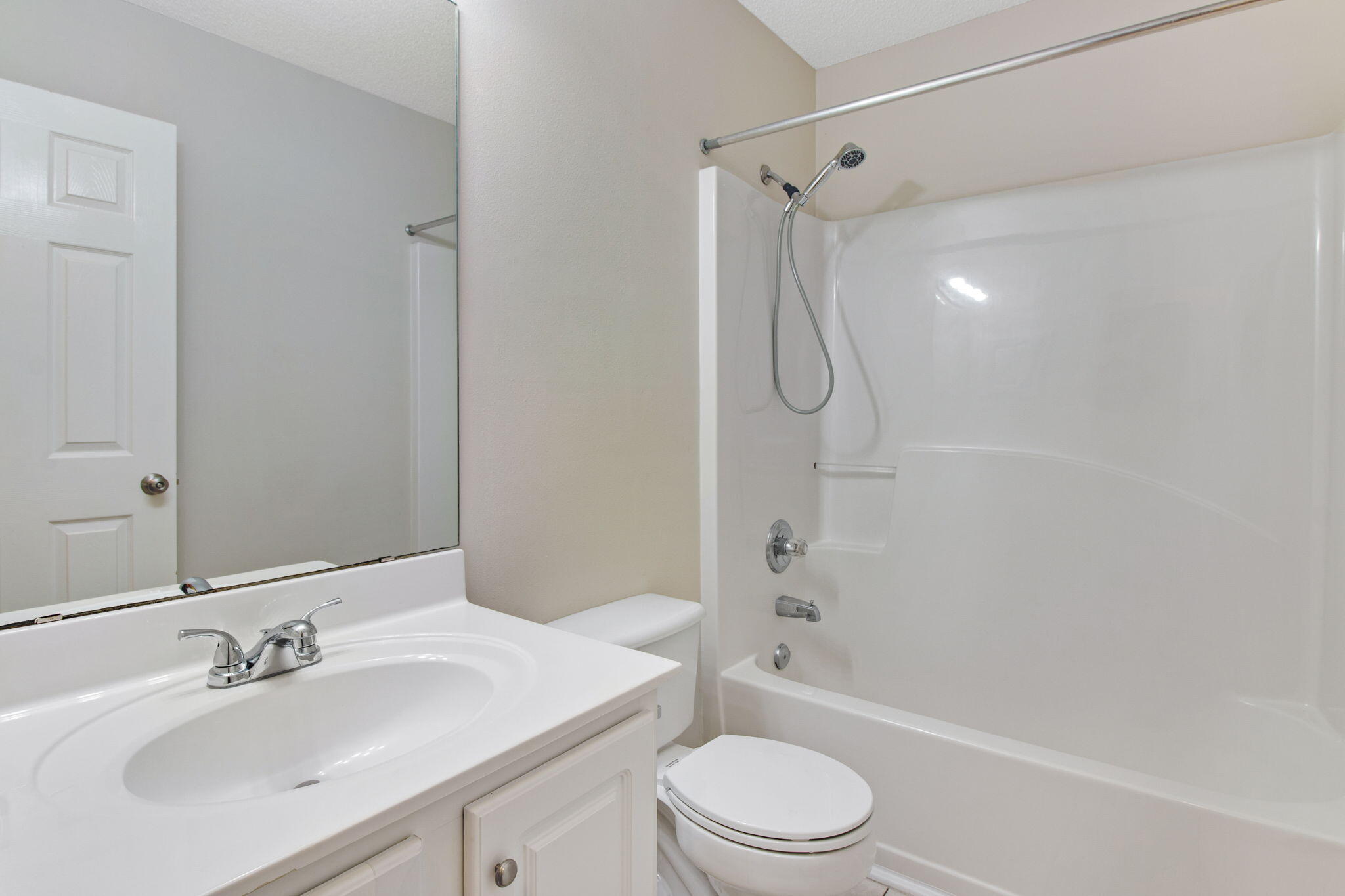 SUNSAIL S/D - Residential Lease