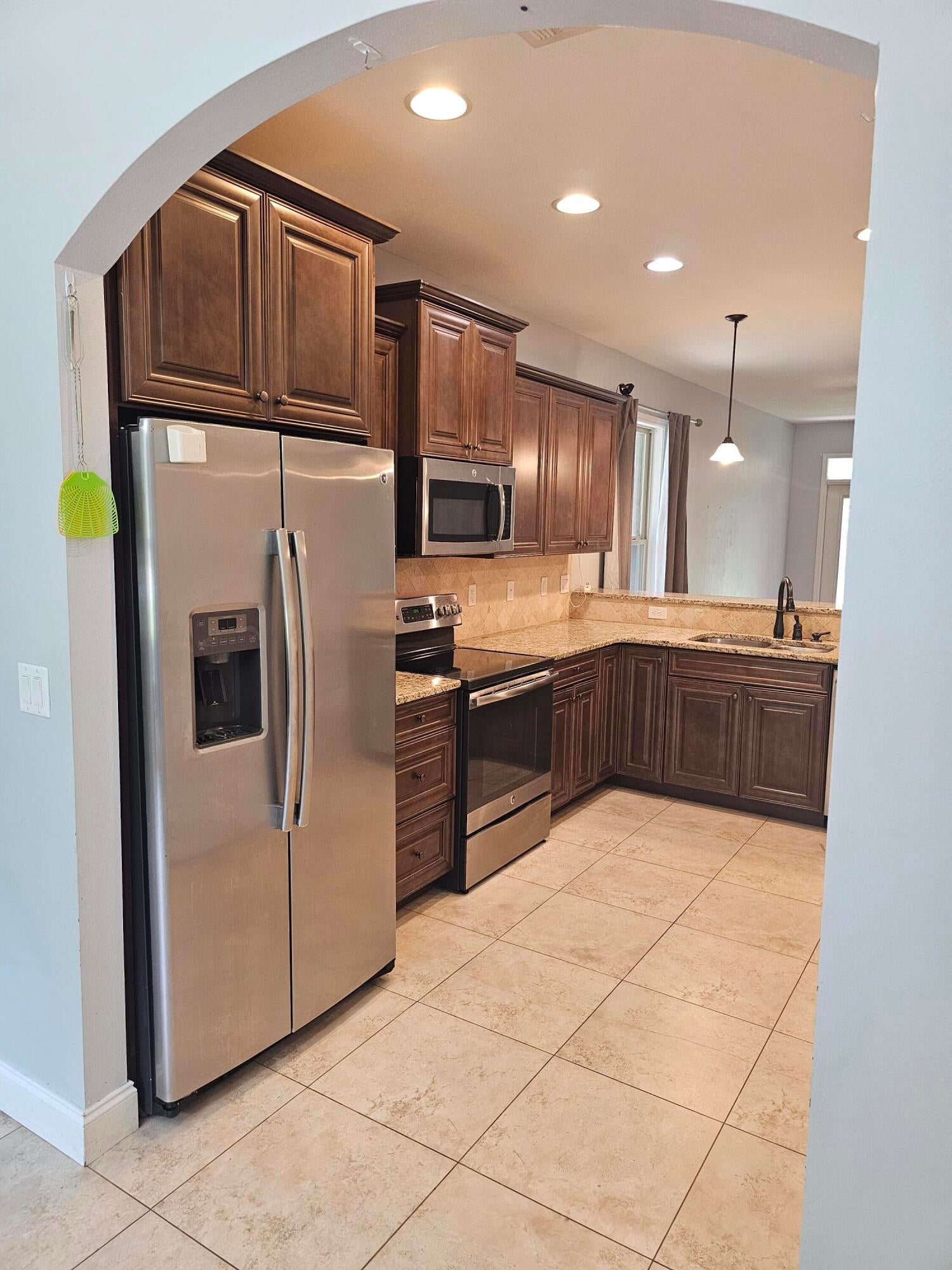 EAST WRIGHT - Residential