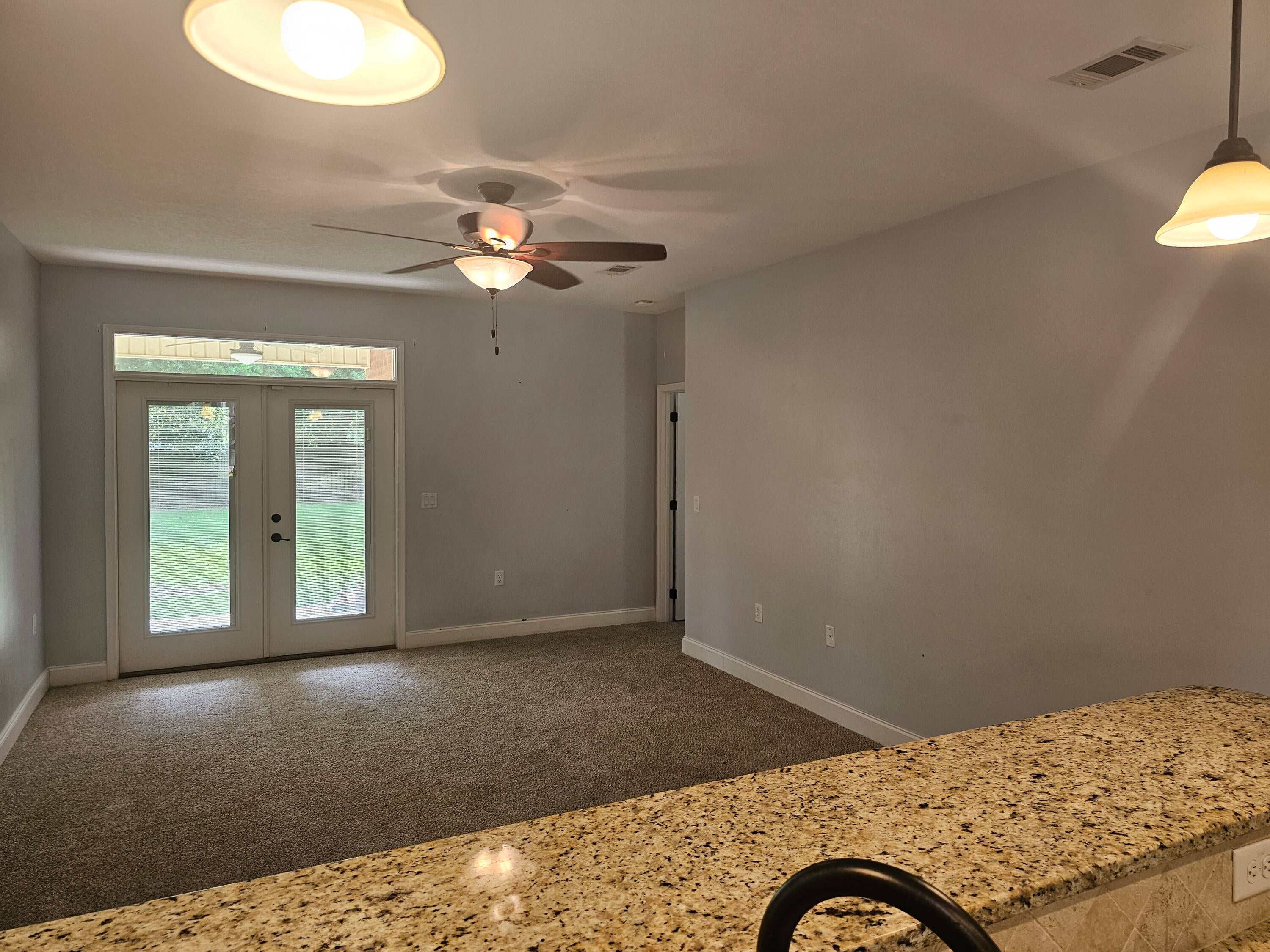 EAST WRIGHT - Residential