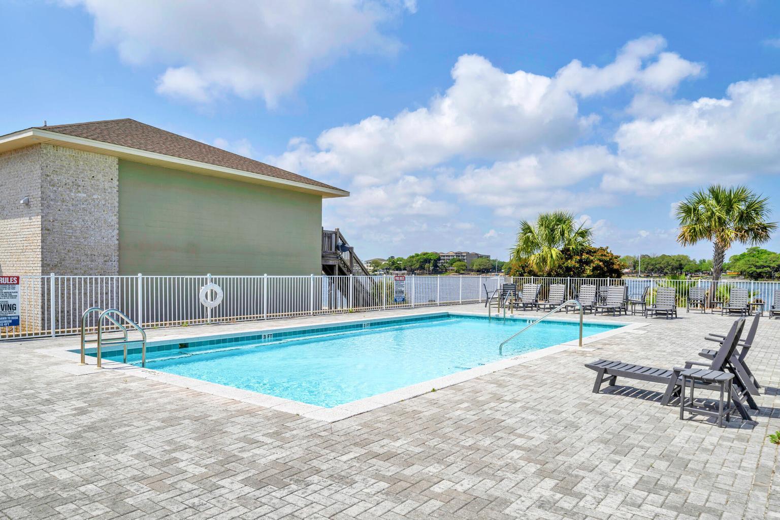Soundside Lofts - Residential