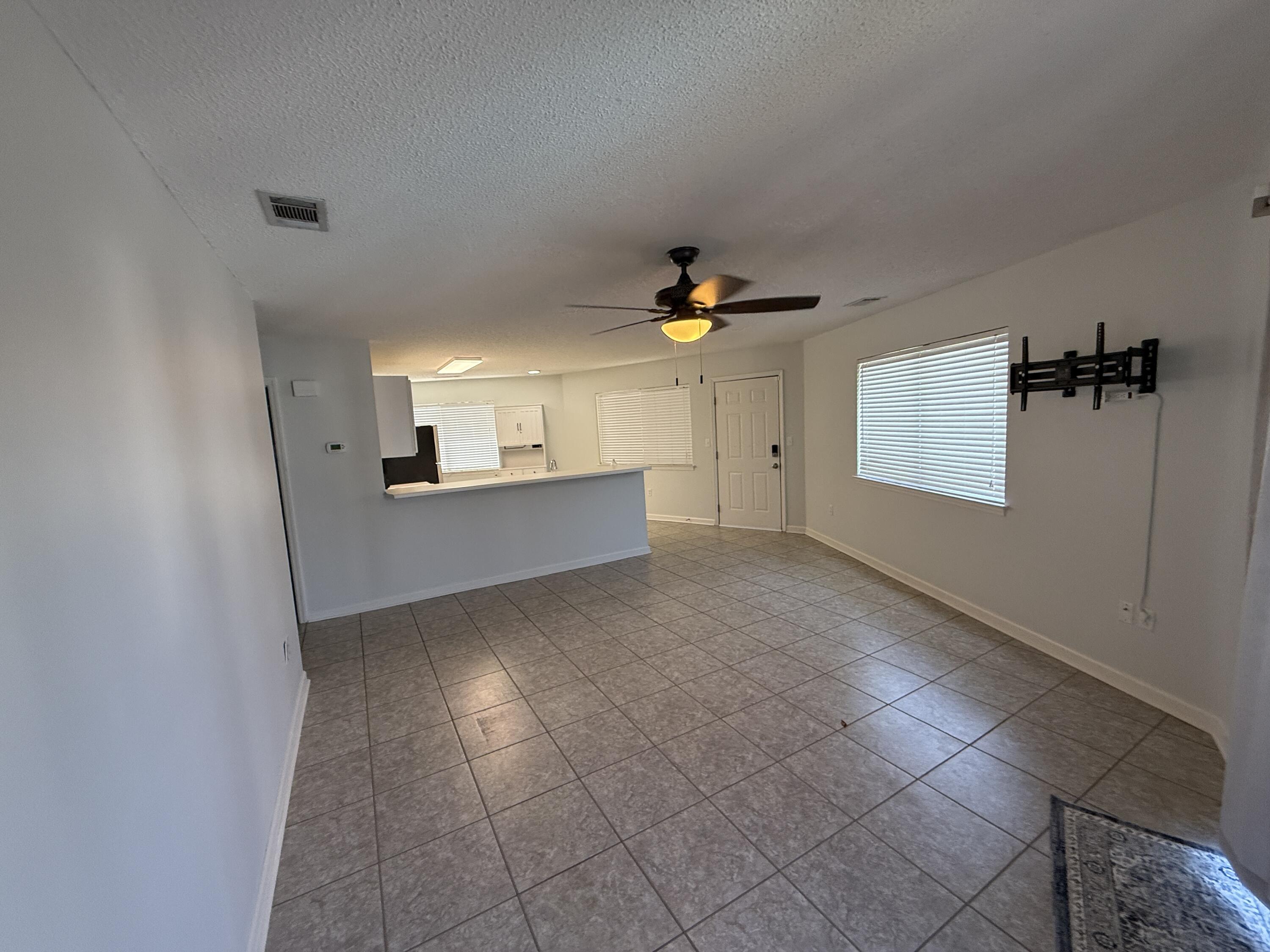 CRYSTAL VILLAGE 2 CONDO PH 2 - Residential Lease