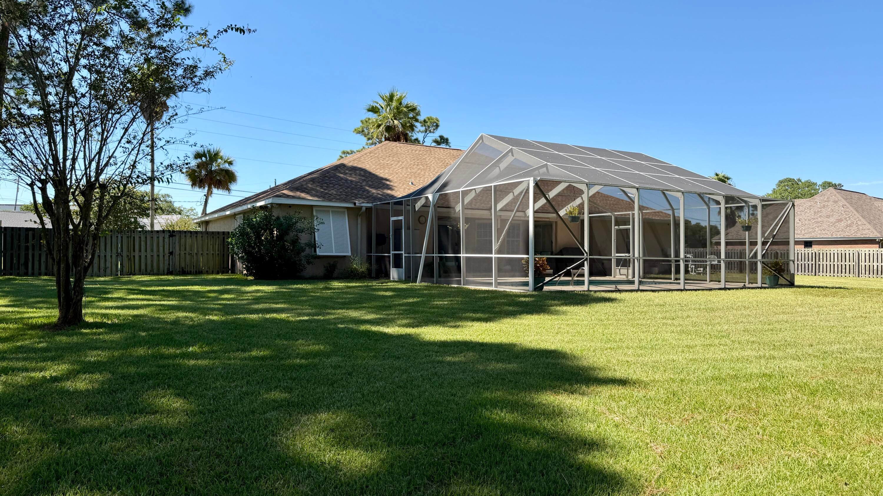 Colony Club - Residential