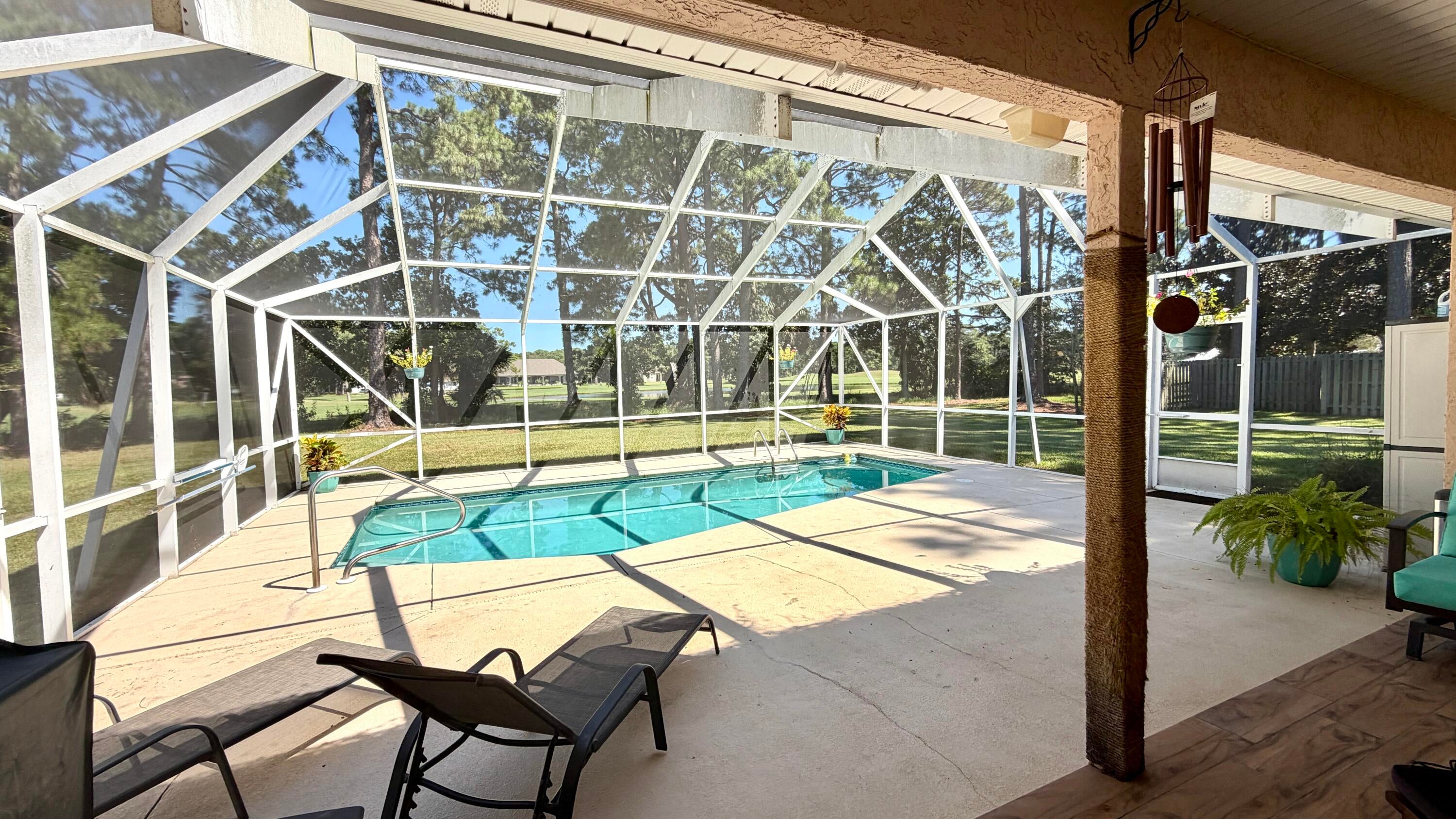 Colony Club - Residential