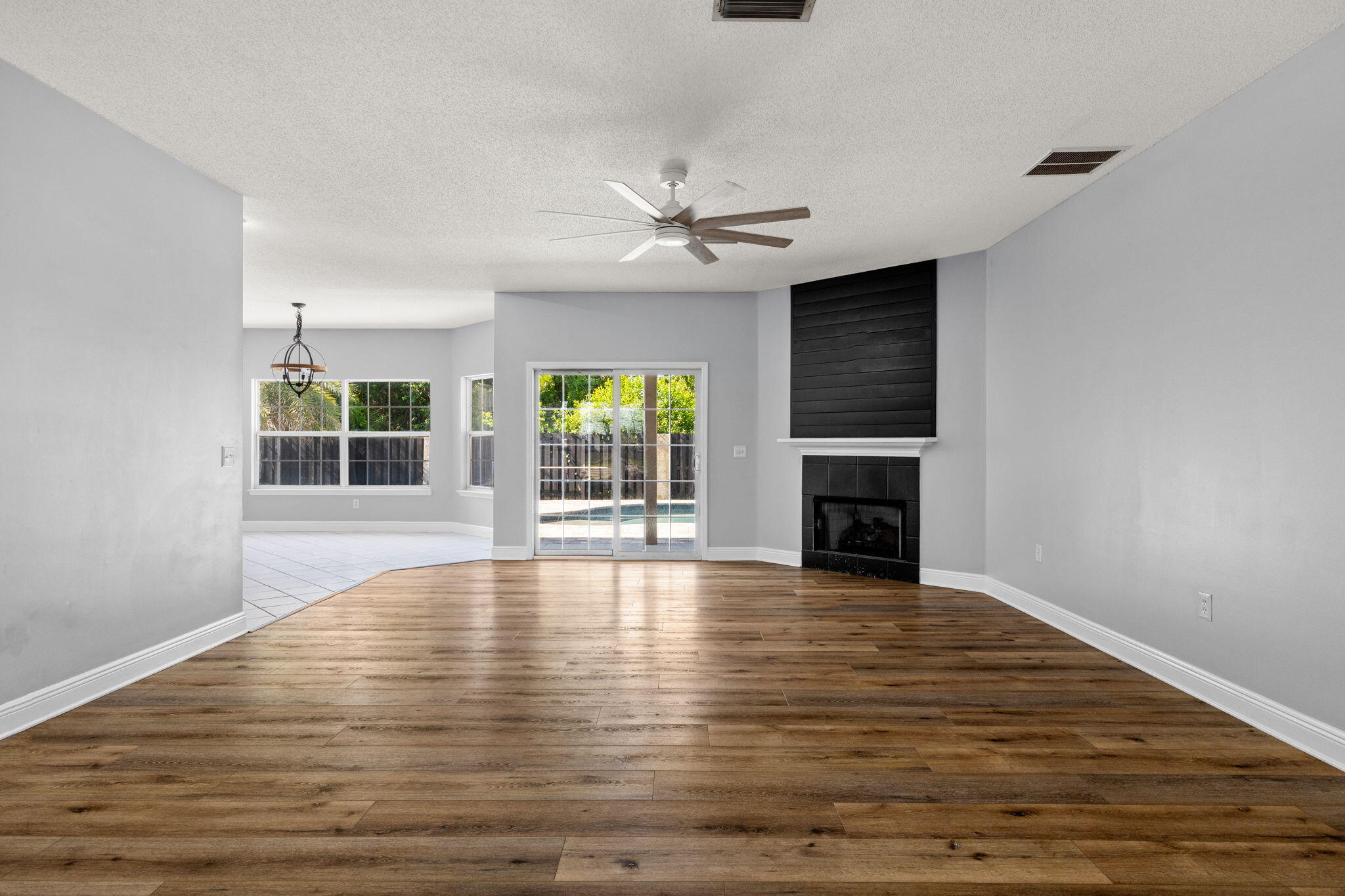 MAGNOLIA POINT AT THE PRESERVE - Residential