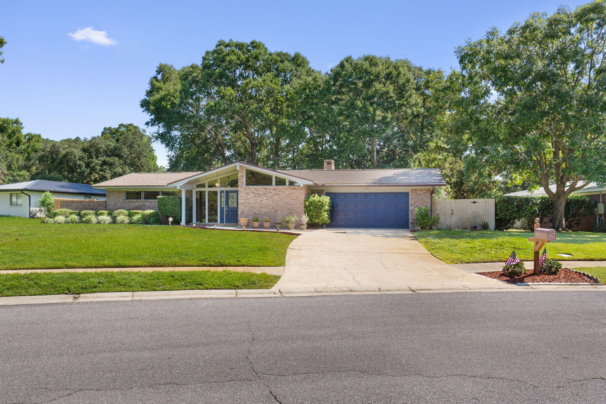 OVERBROOK 1ST ADDN - Residential