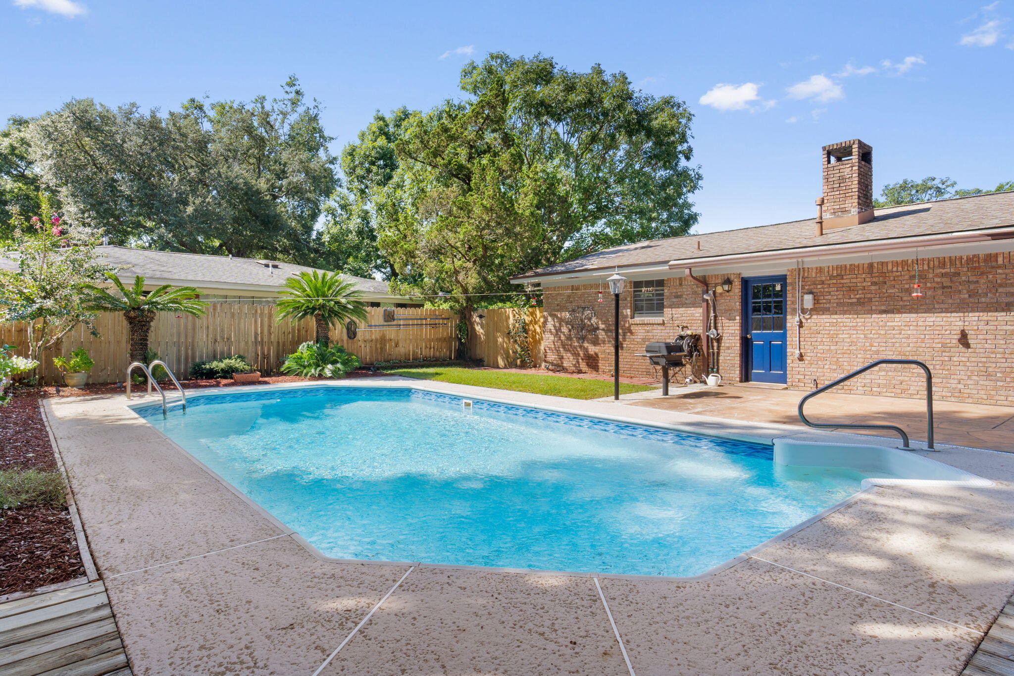 OVERBROOK 1ST ADDN - Residential