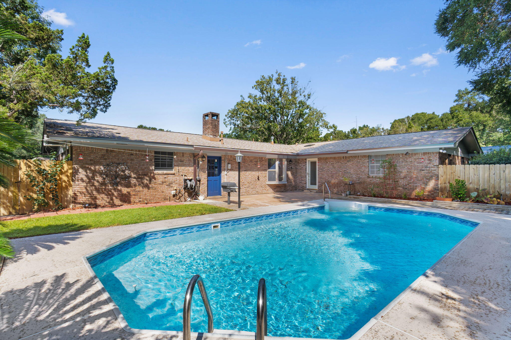 OVERBROOK 1ST ADDN - Residential