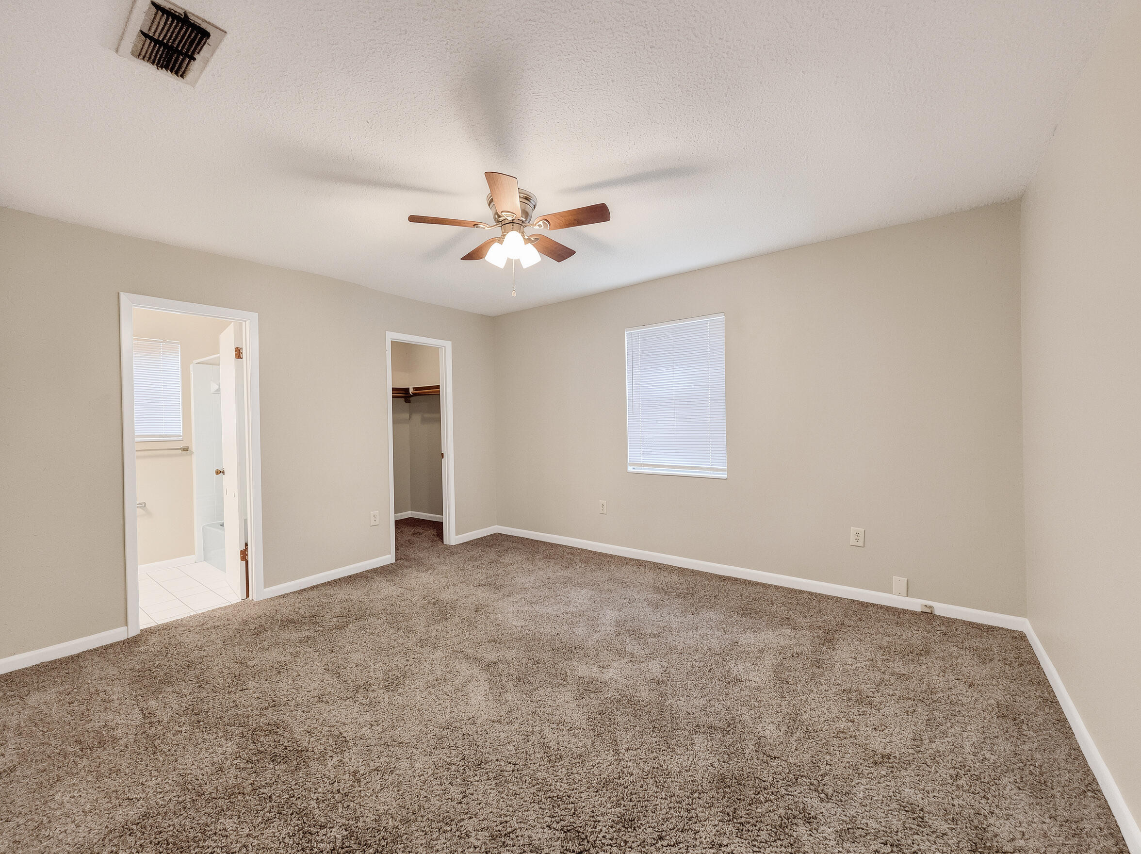 ELLIOTT POINT 8TH ADDN - Residential Lease