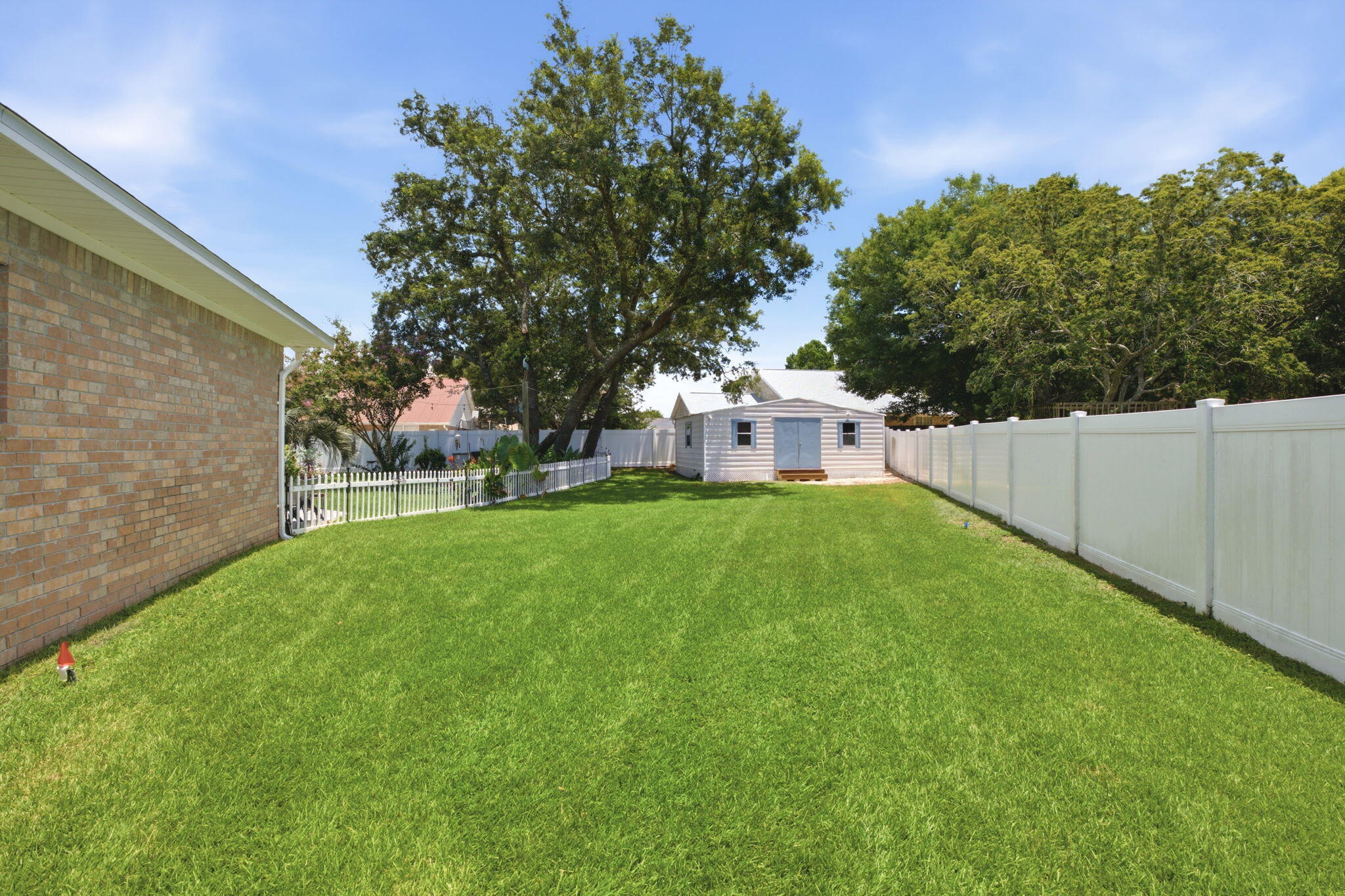 TOM KING ESTATES - Residential
