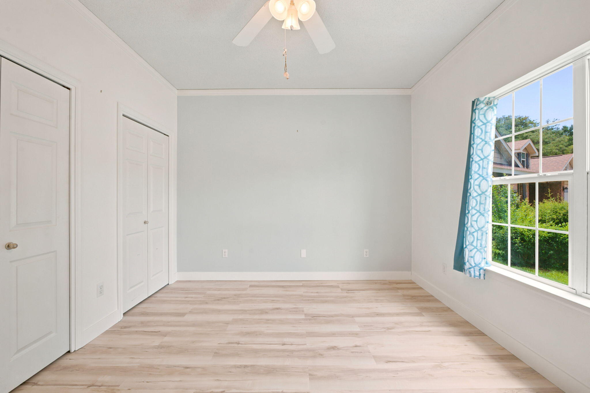 TOM KING ESTATES - Residential