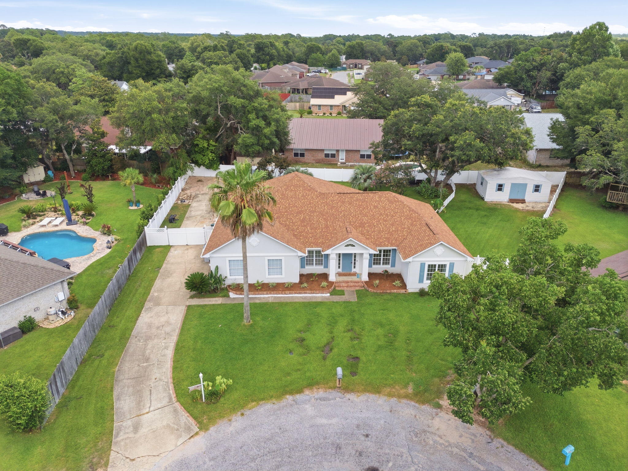 TOM KING ESTATES - Residential