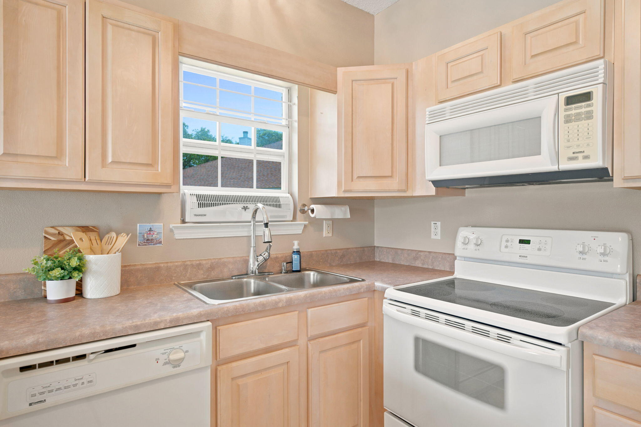 TOM KING ESTATES - Residential